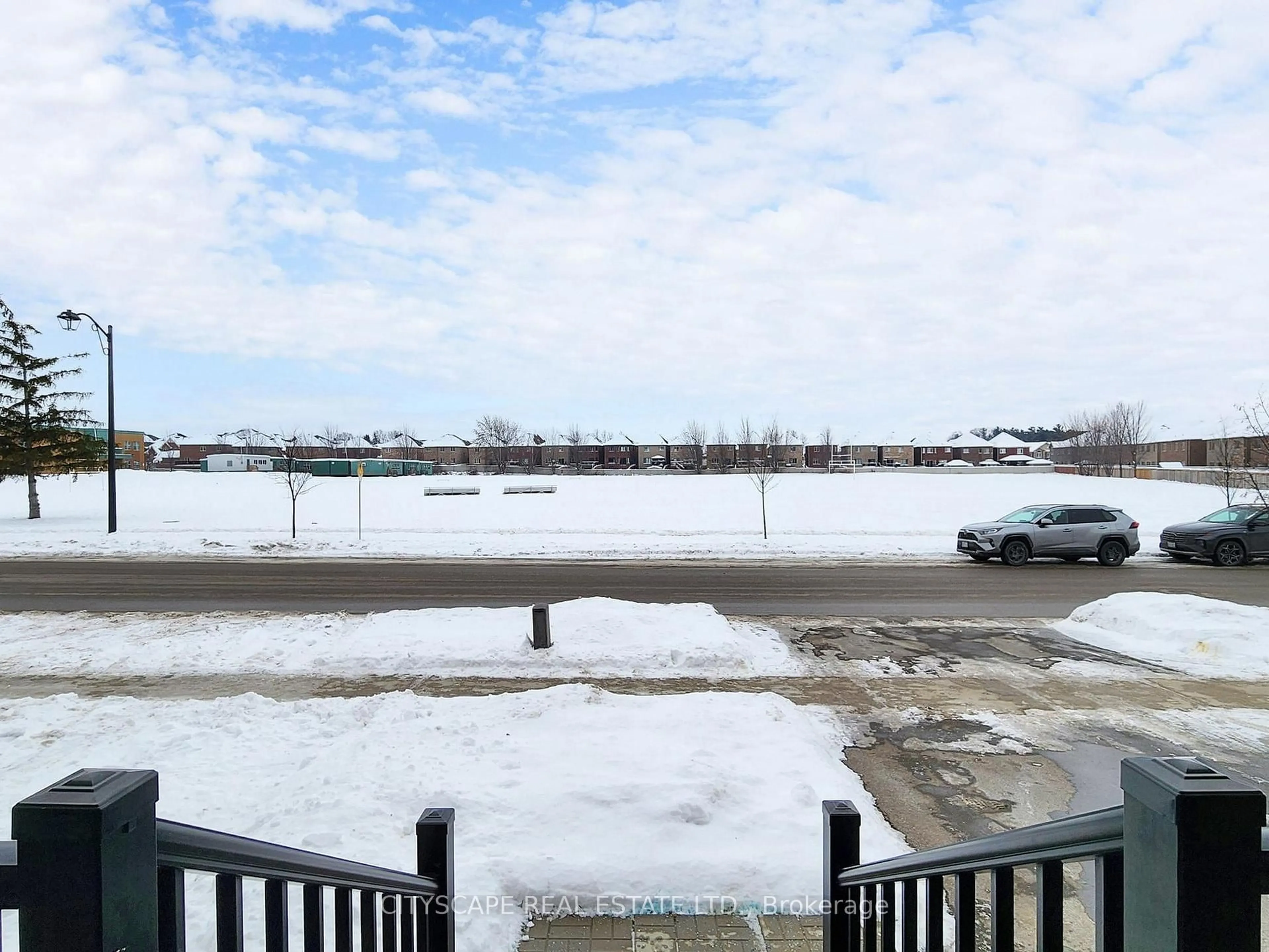 A pic from outside/outdoor area/front of a property/back of a property/a pic from drone, water/lake/river/ocean view for 98 Veterans St, Bradford West Gwillimbury Ontario L3Z 4H7
