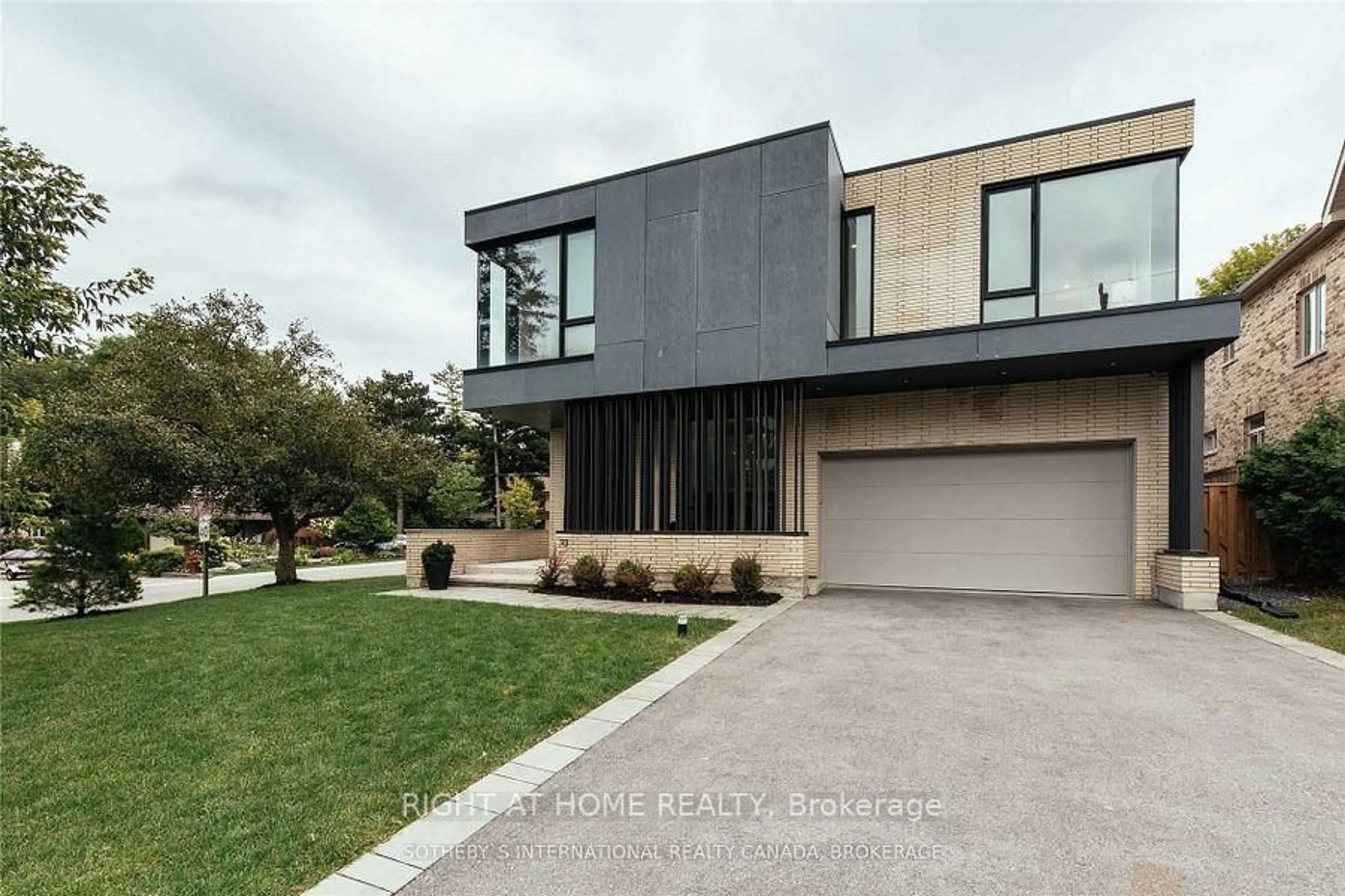 Home with brick exterior material, street for 93 Meadowview Ave, Markham Ontario L3T 1K8