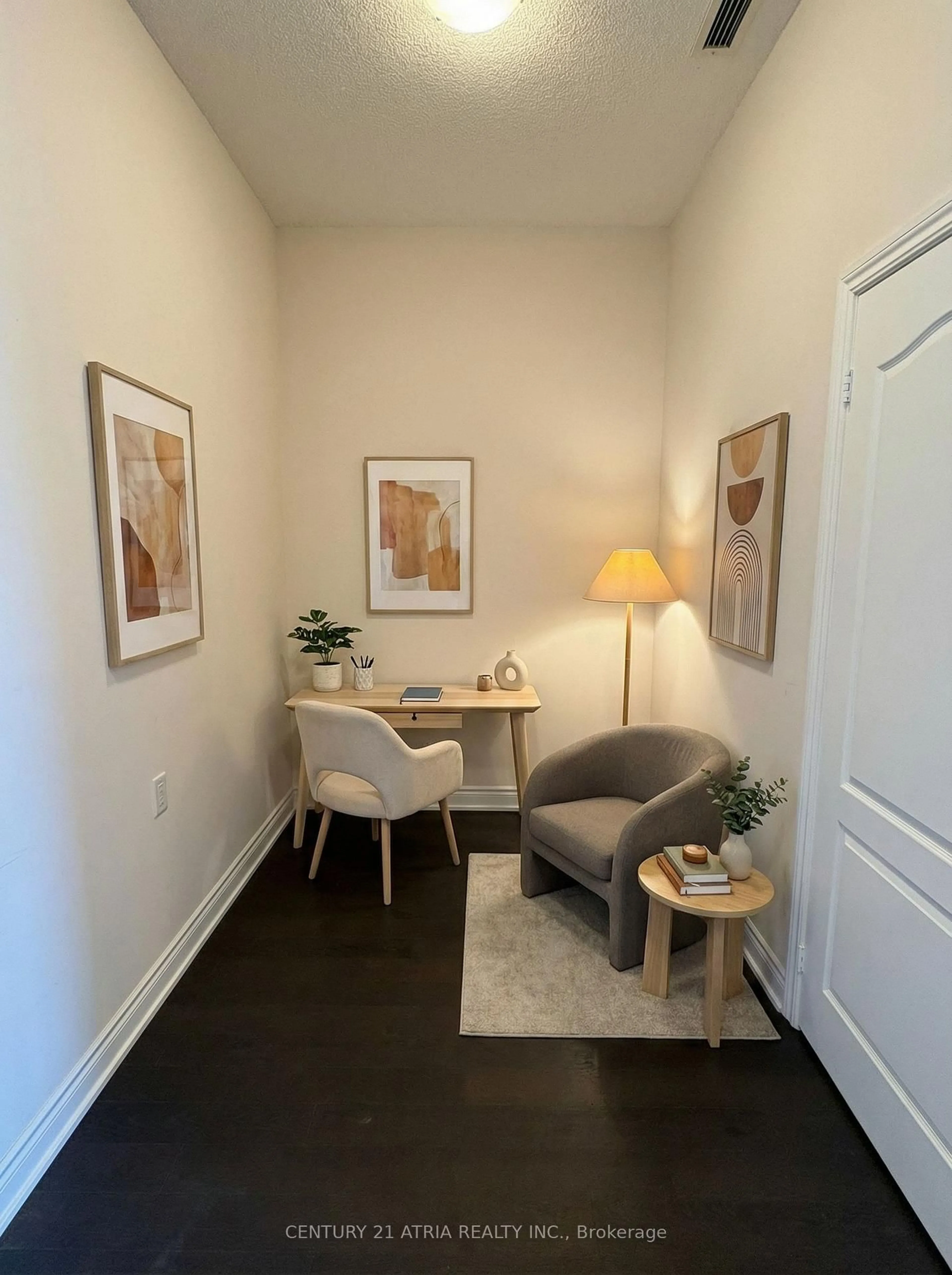 A pic of a room for 1 Sun Yat Sen Ave #960, Markham Ontario L3R 5K9