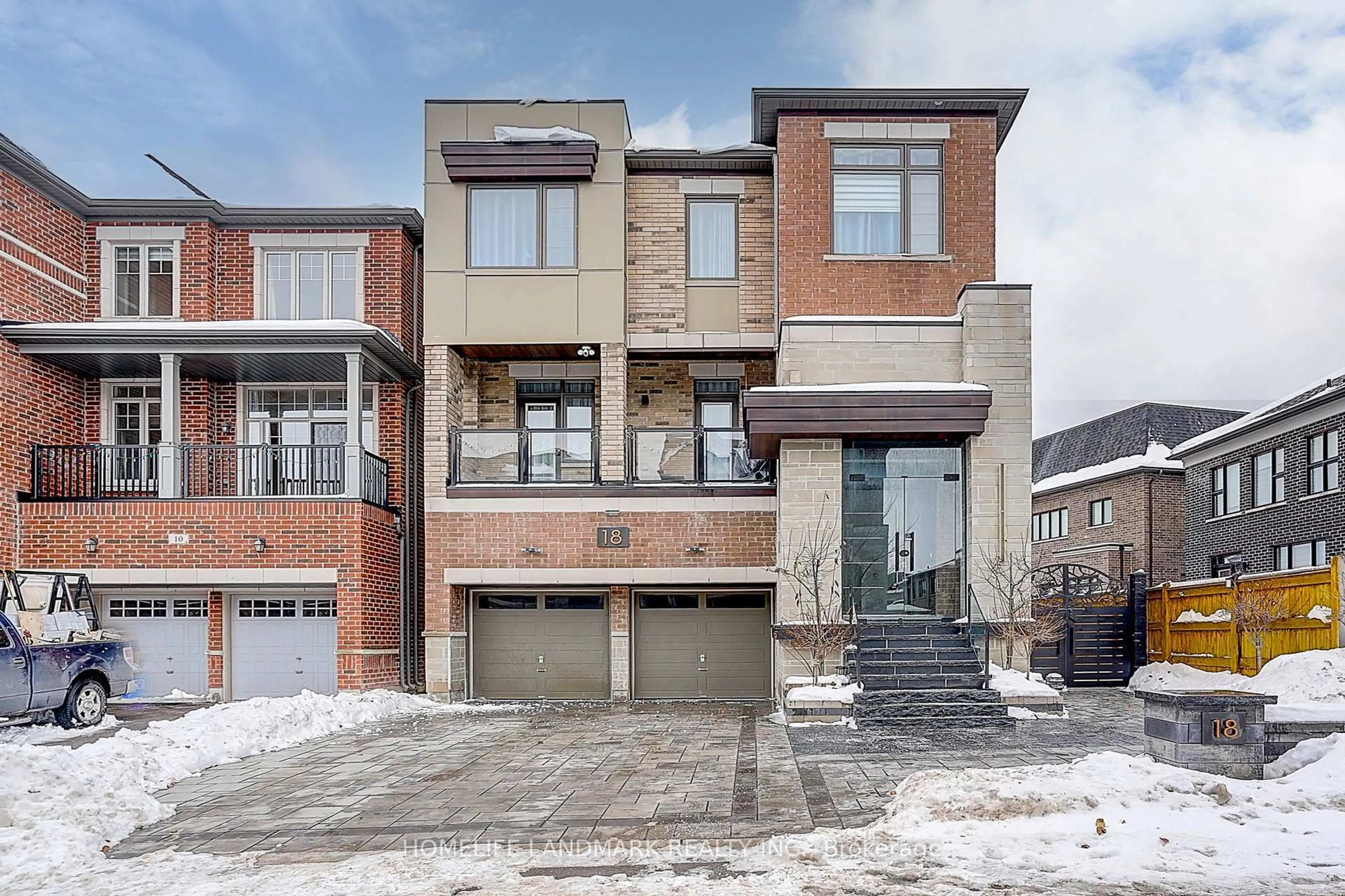 Home with brick exterior material, street for 18 Caine St, Richmond Hill Ontario L4S 0H2