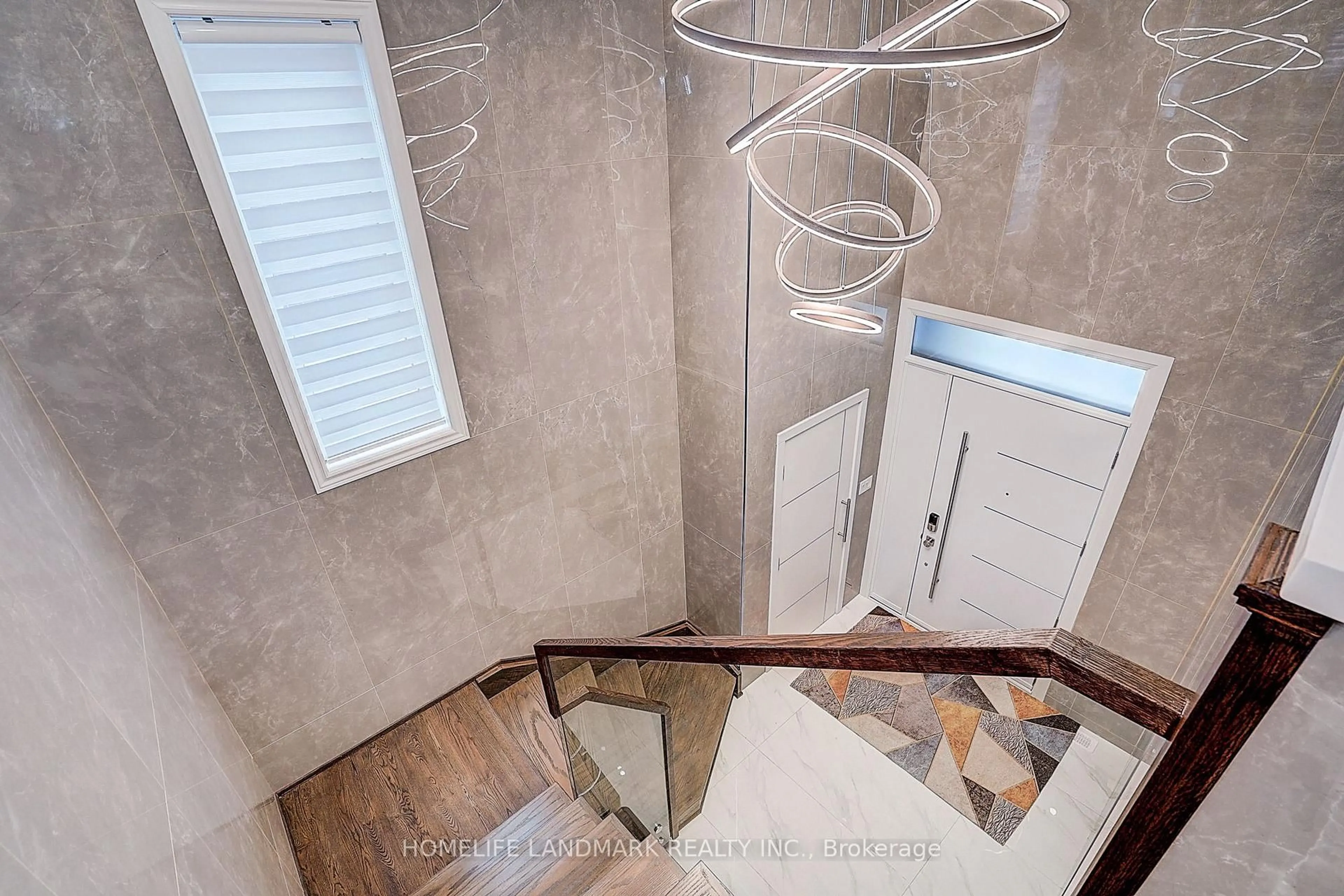 Contemporary bathroom, ceramic/tile floor for 18 Caine St, Richmond Hill Ontario L4S 0H2