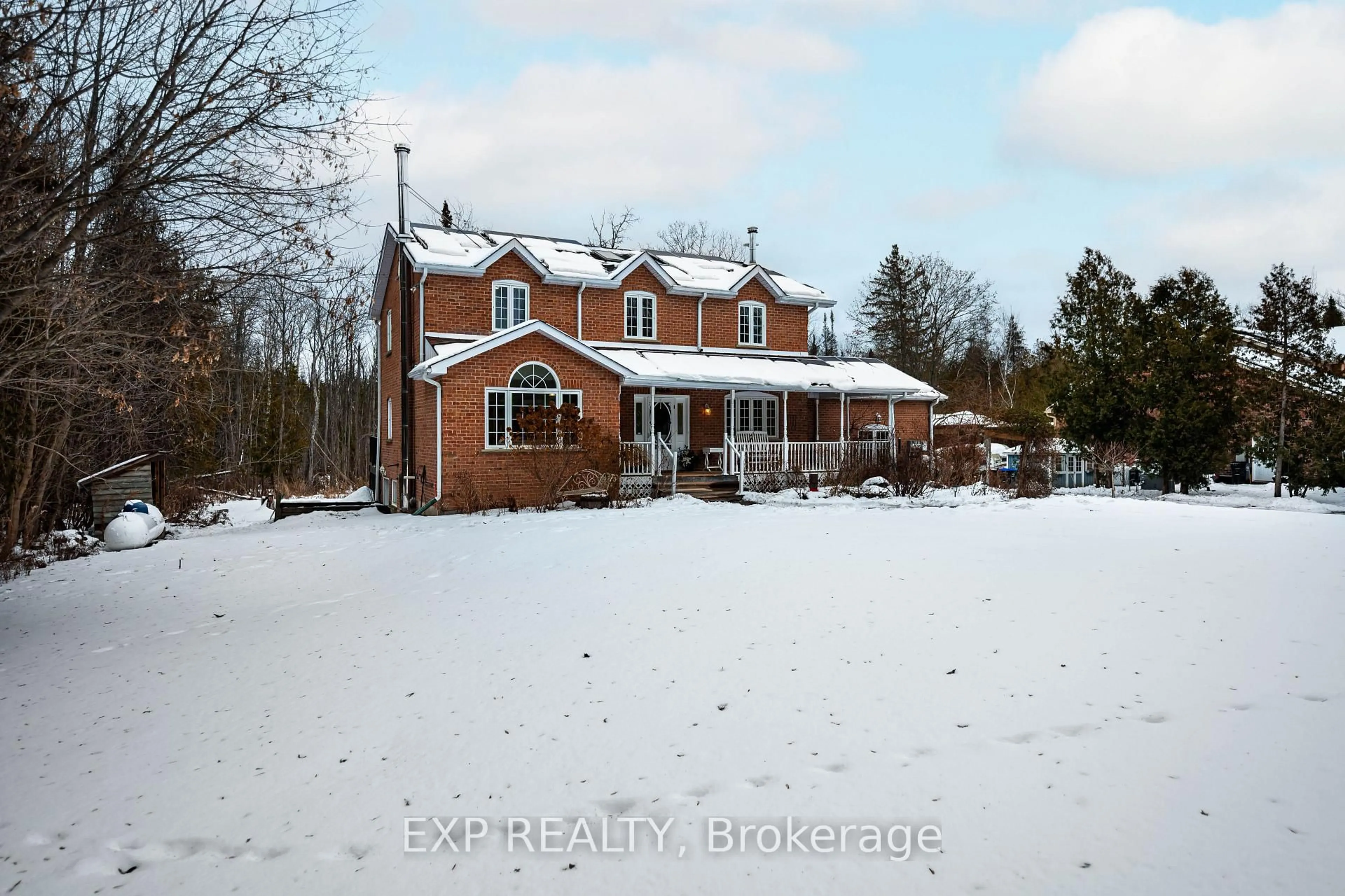 A pic from outside/outdoor area/front of a property/back of a property/a pic from drone, building for 994359 Mono-Adjala Townline, Adjala-Tosorontio Ontario L9W 2Z2