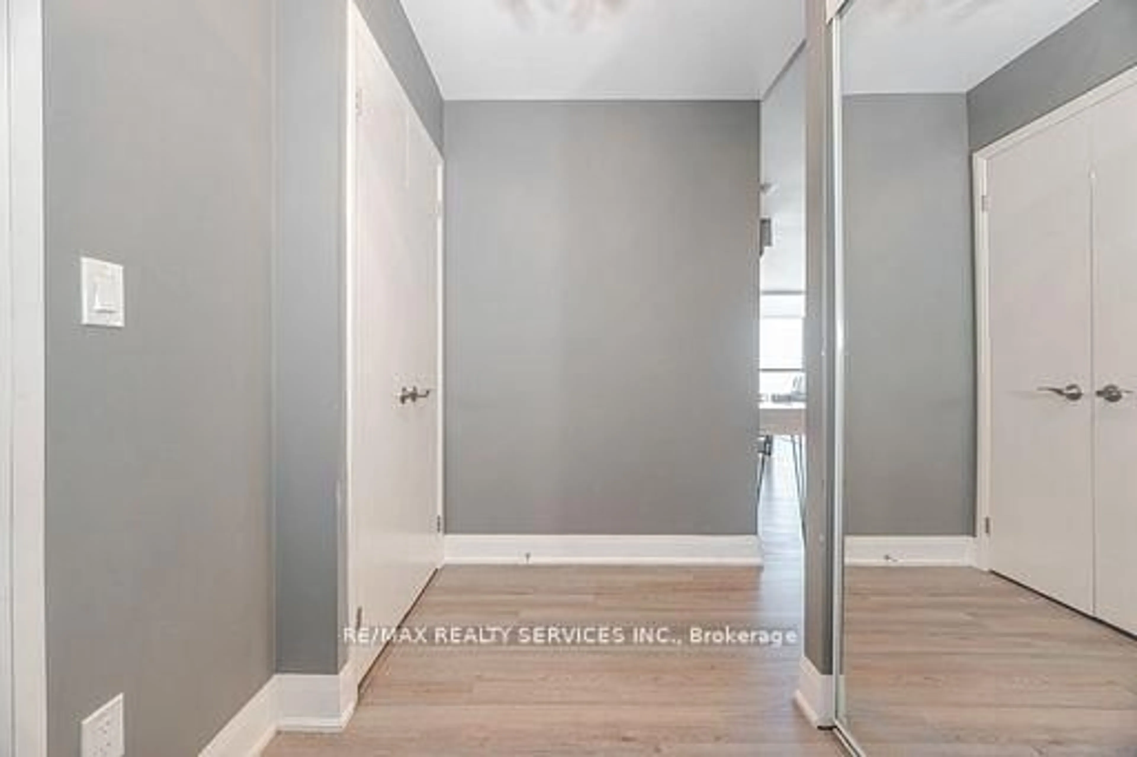 Unknown for 2900 Highway 7 Rd #2902, Vaughan Ontario L4K 0G3