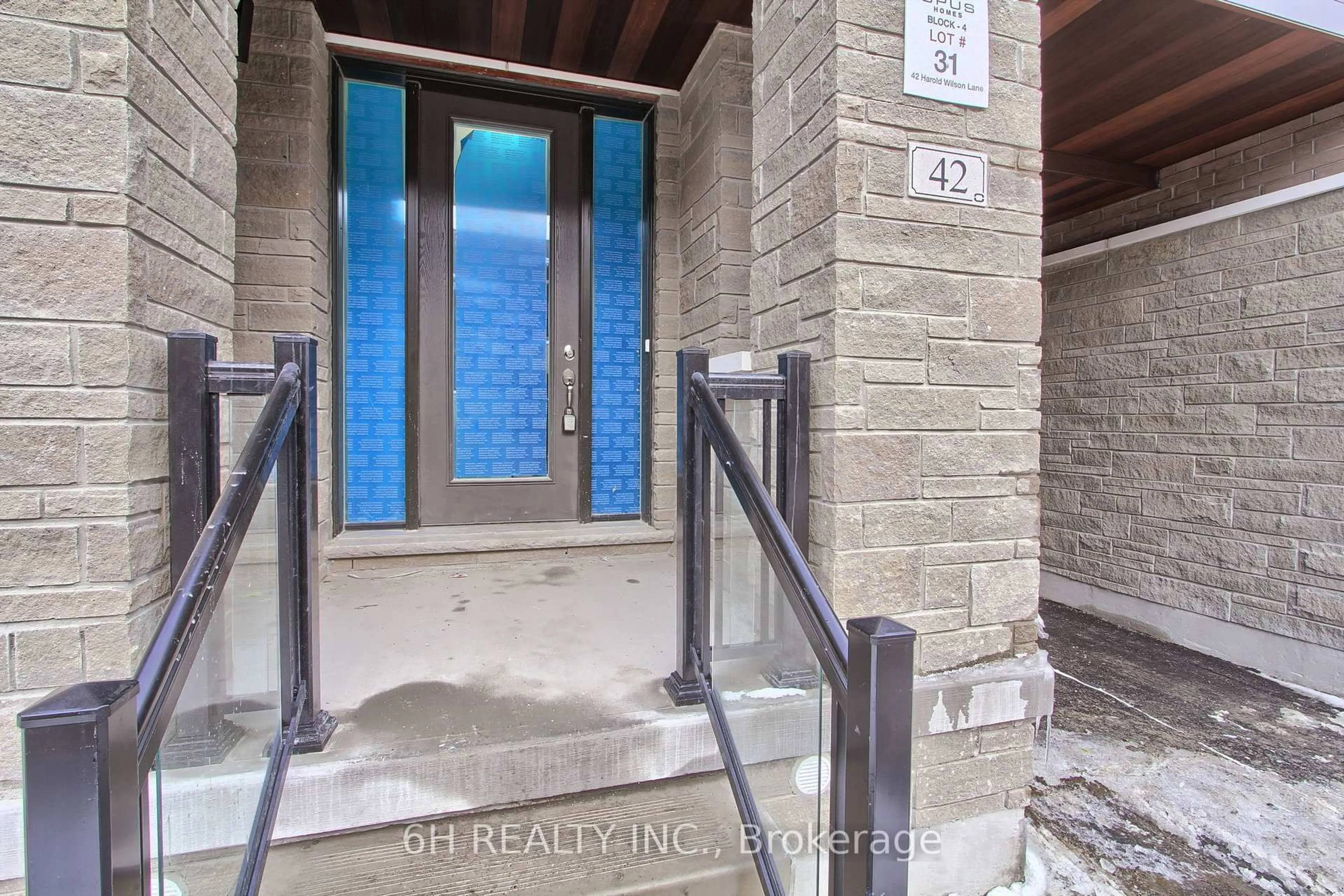 Indoor entryway for 42 Harold Wilson Lane #Lot 31, Richmond Hill Ontario L4S 1N5