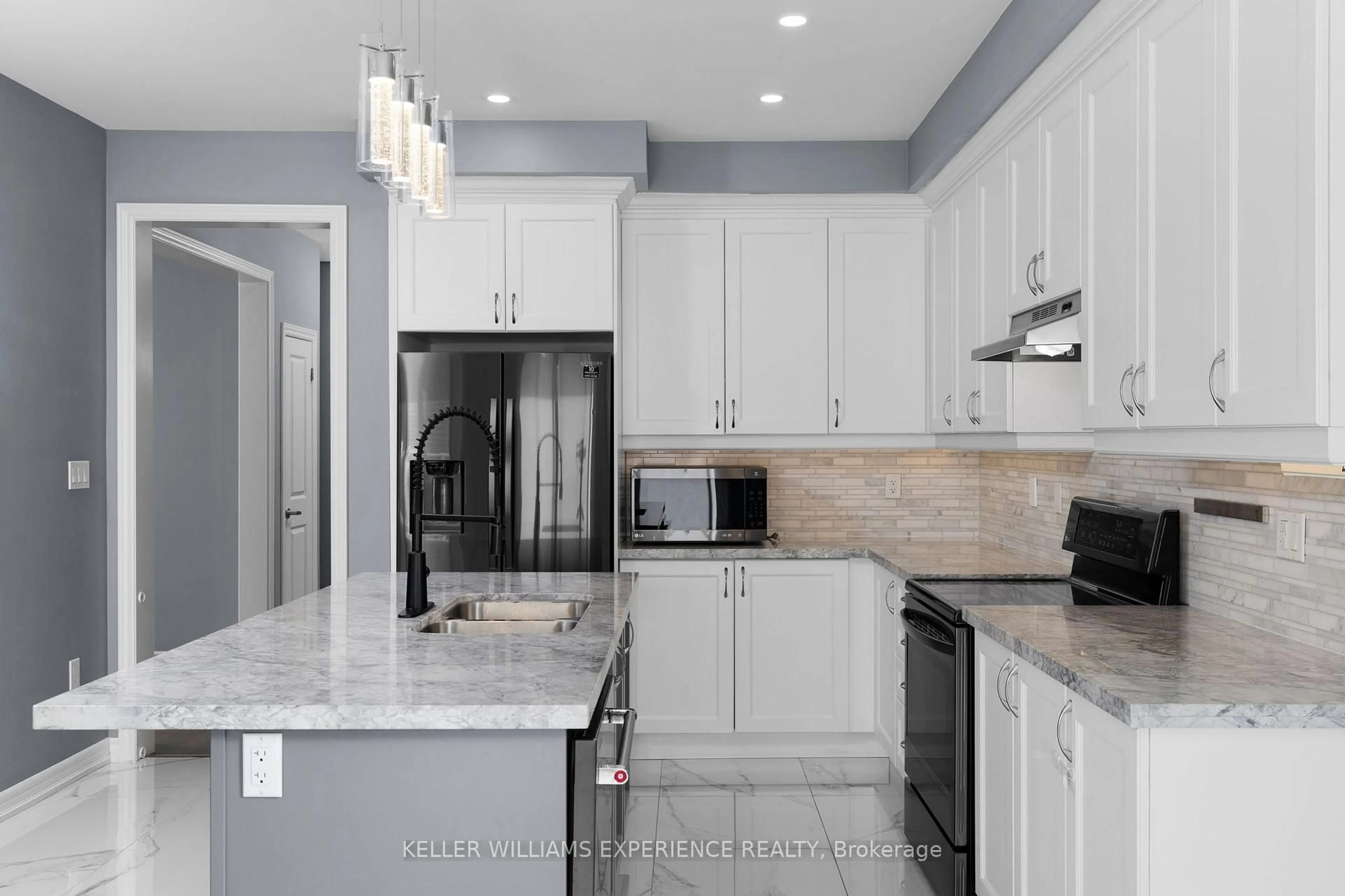 Contemporary kitchen, ceramic/tile floor for 1464 Farrow Cres, Innisfil Ontario L9S 0L6