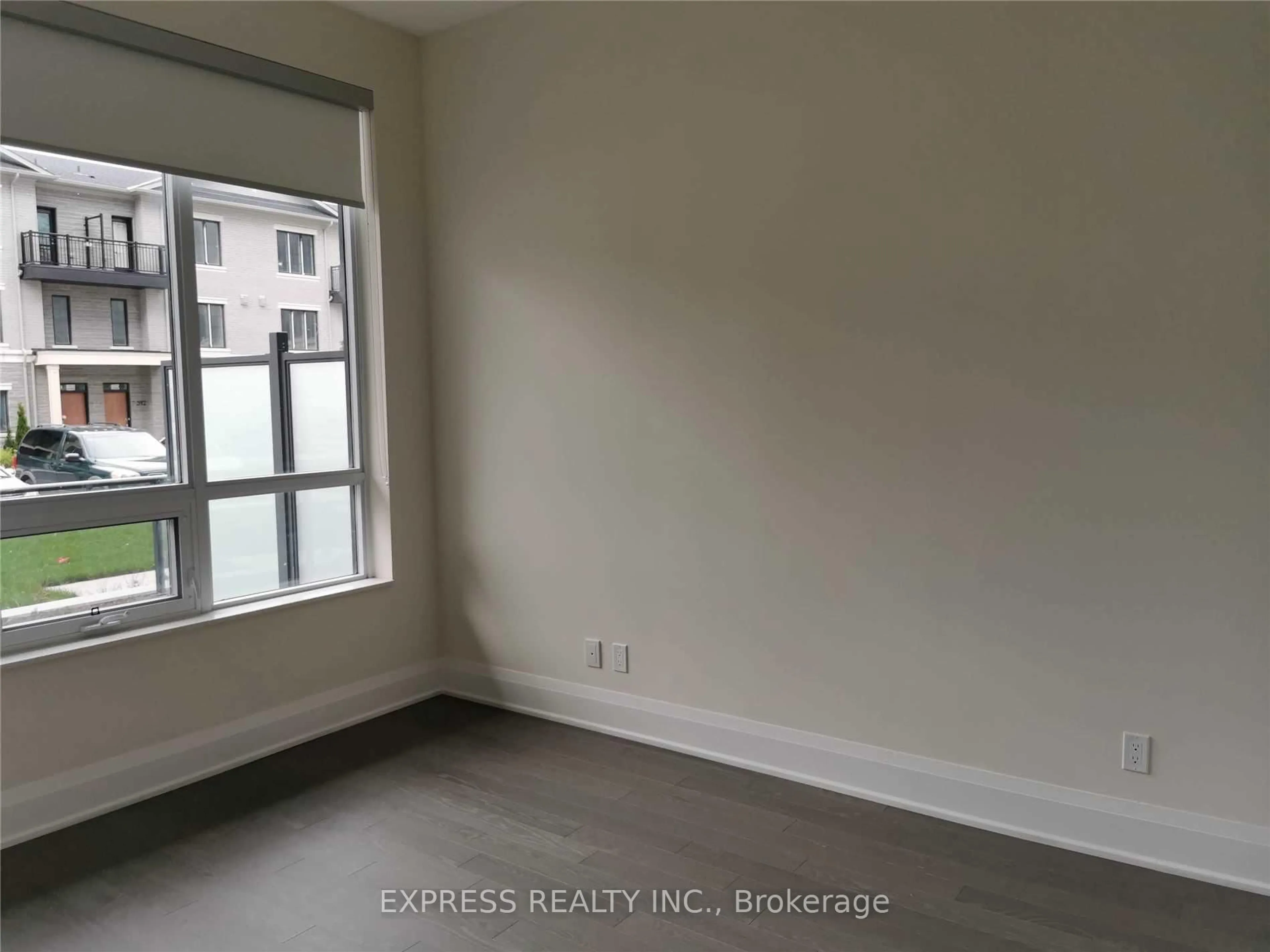 A pic of a room for 396 Highway 7 Rd #107, Richmond Hill Ontario L4B 0G7