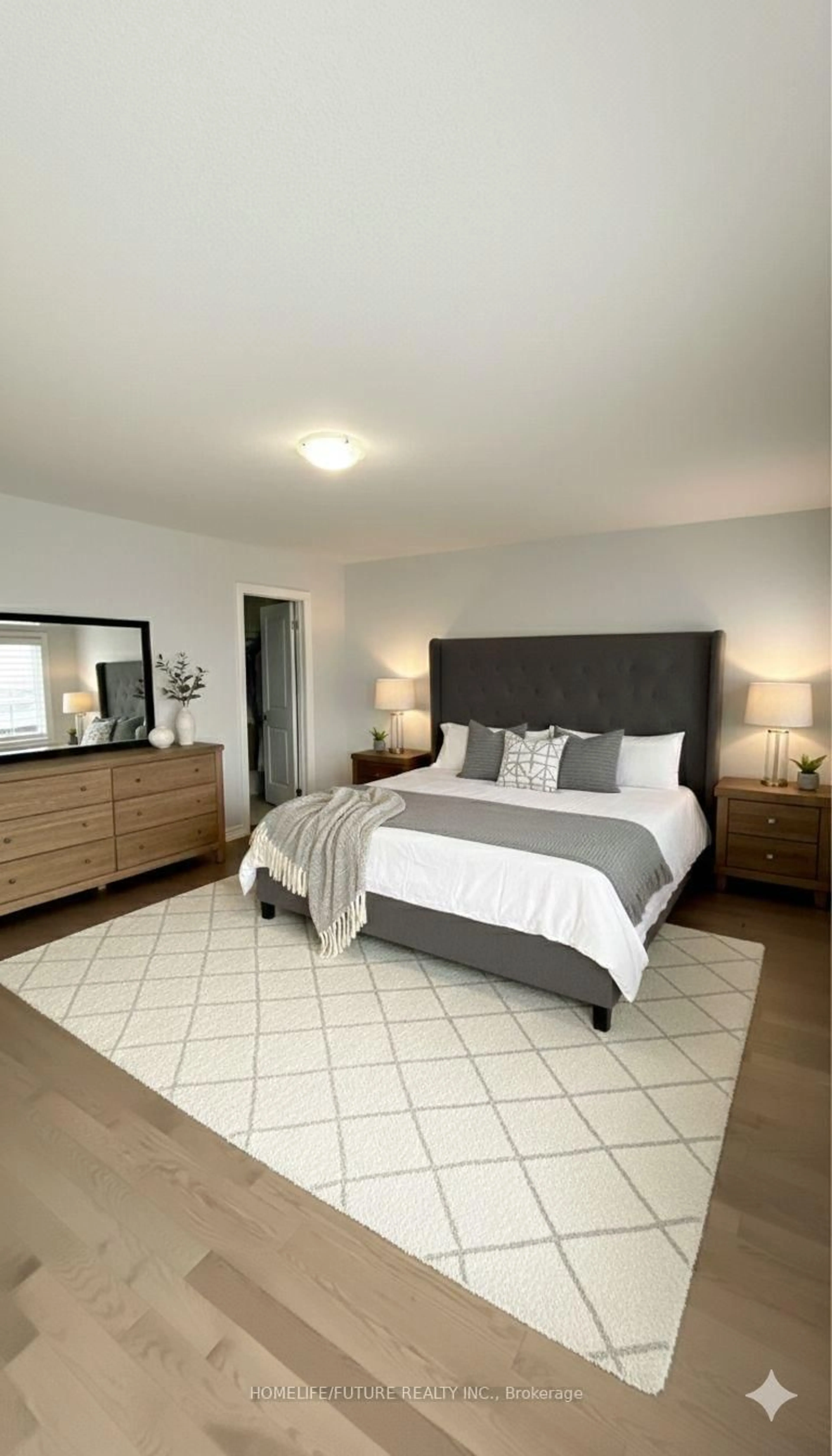 Bedroom with bed, unknown for 23 Faimira Ave, Georgina Ontario L4P 0C2