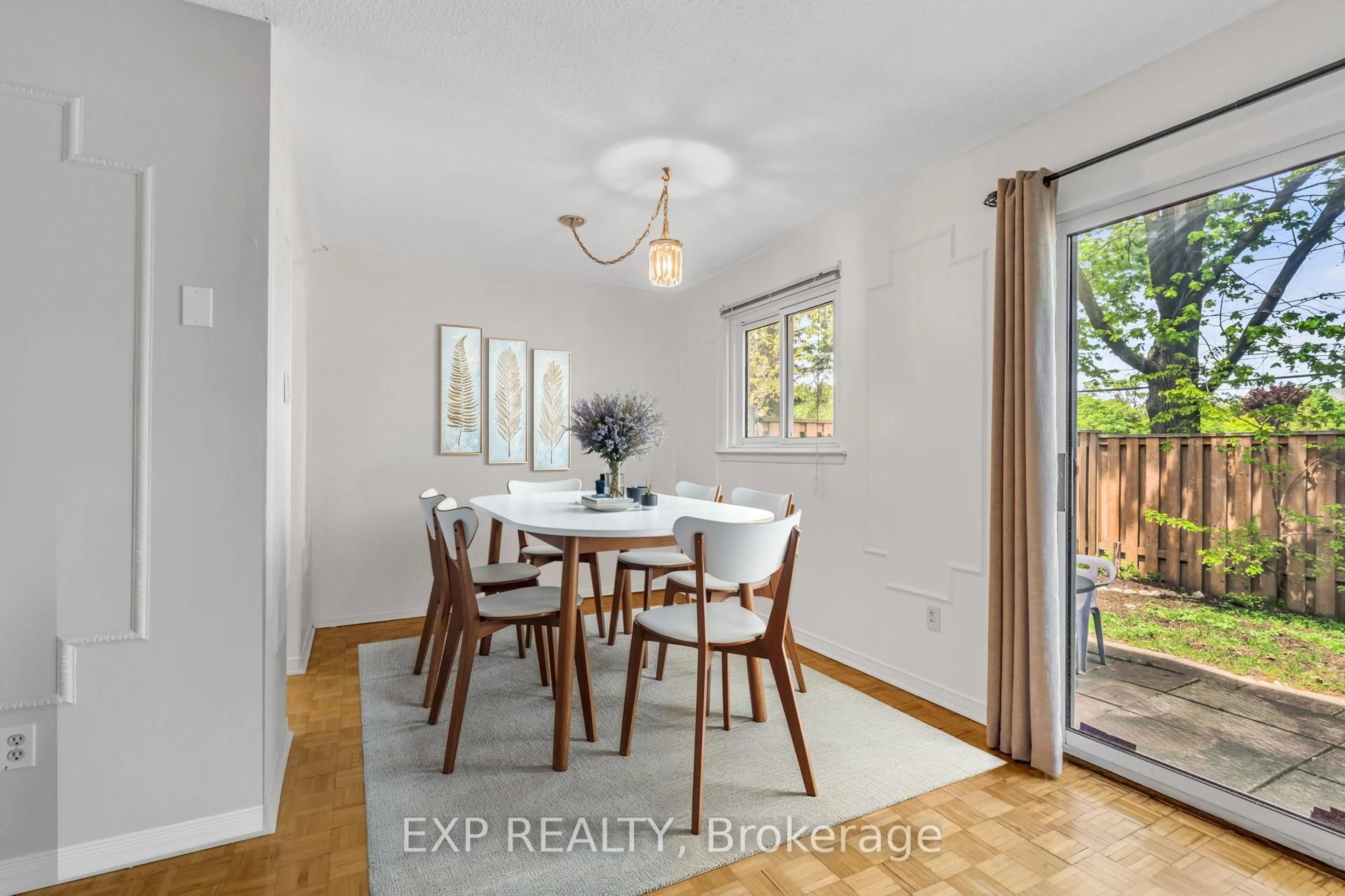 Dining room, unknown for 22 Niles Way #325, Markham Ontario L3T 5B8