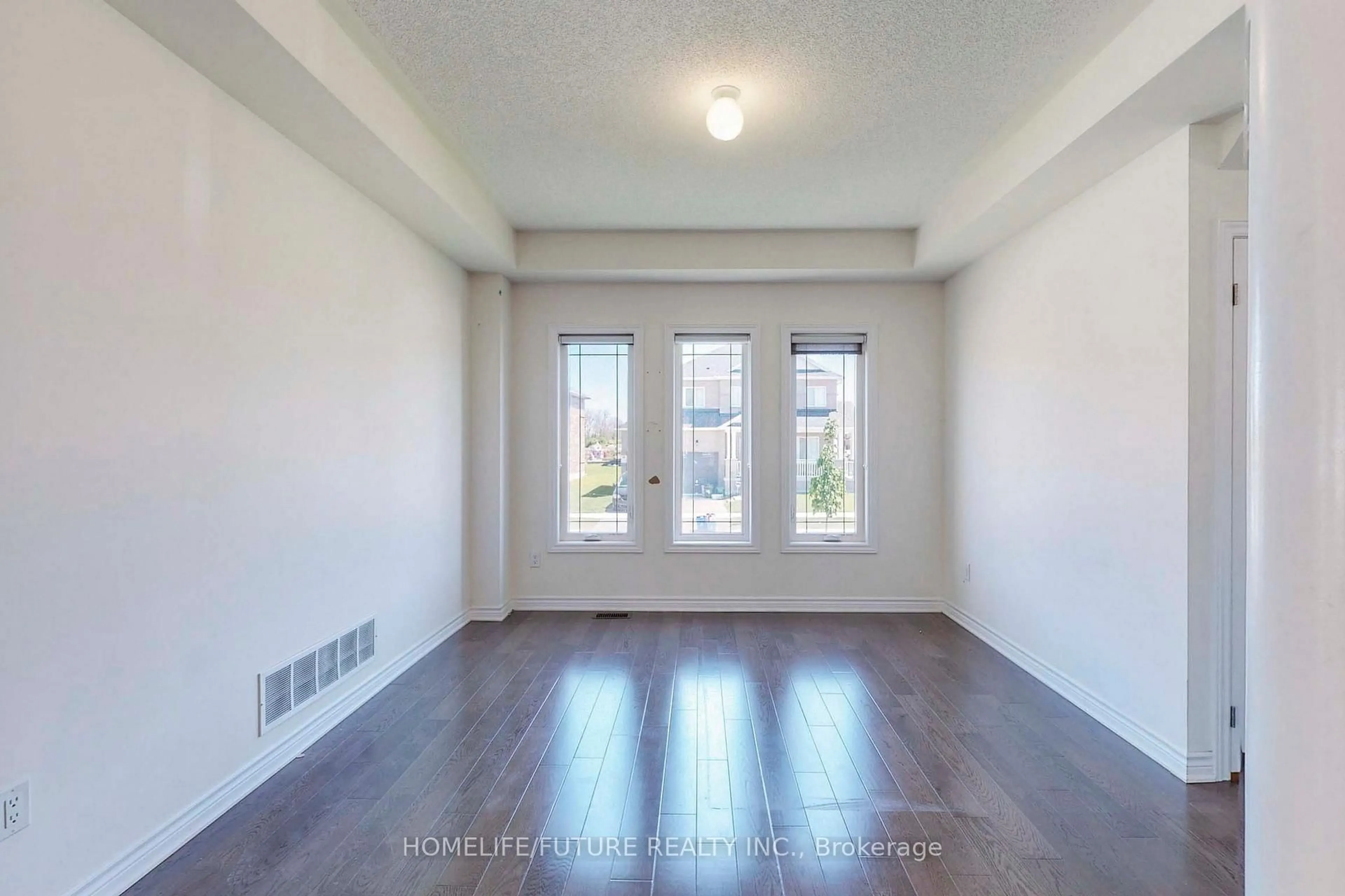 A pic of a room for 12 Mccaskell St, Brock Ontario L0K 1A0