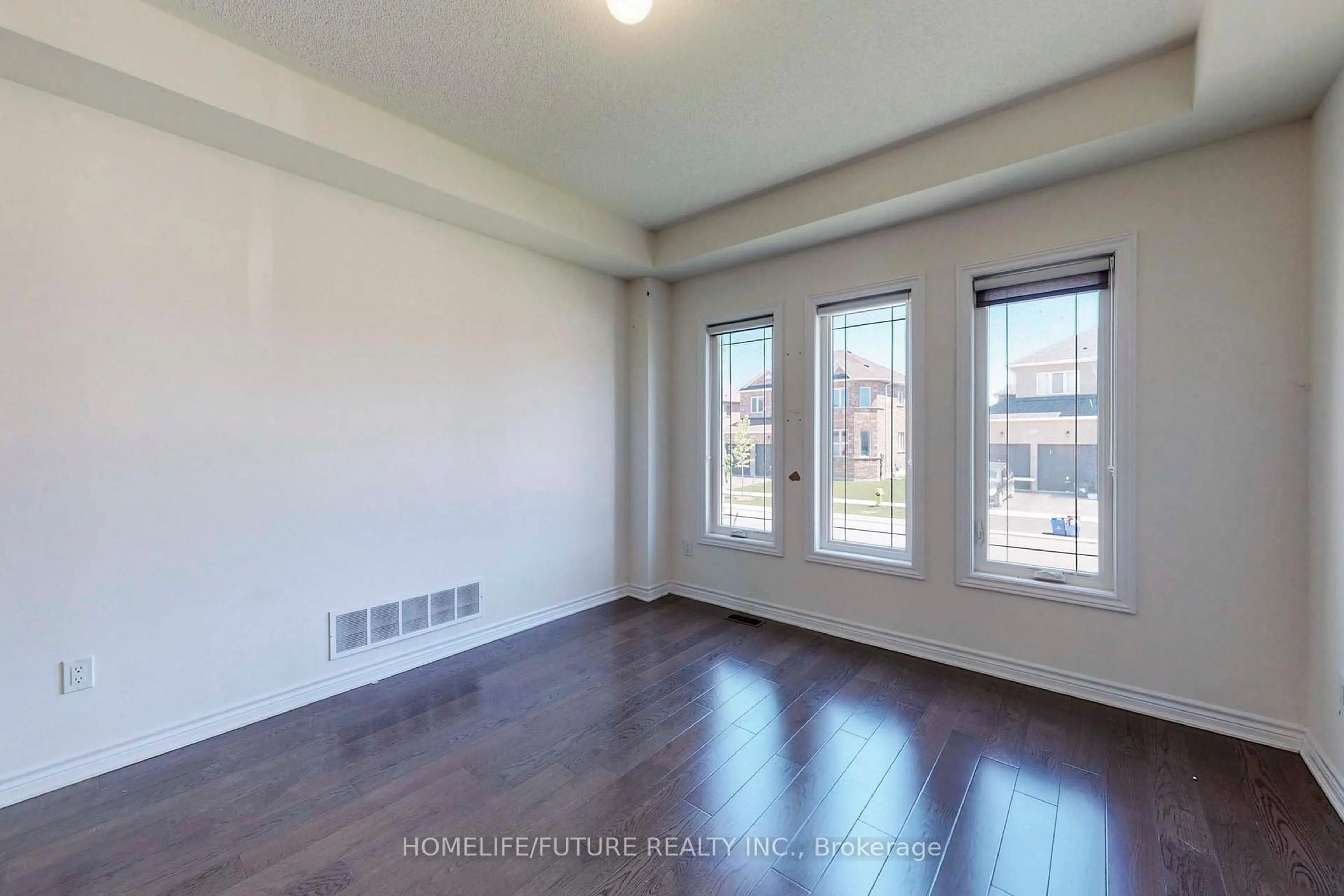 A pic of a room for 12 Mccaskell St, Brock Ontario L0K 1A0