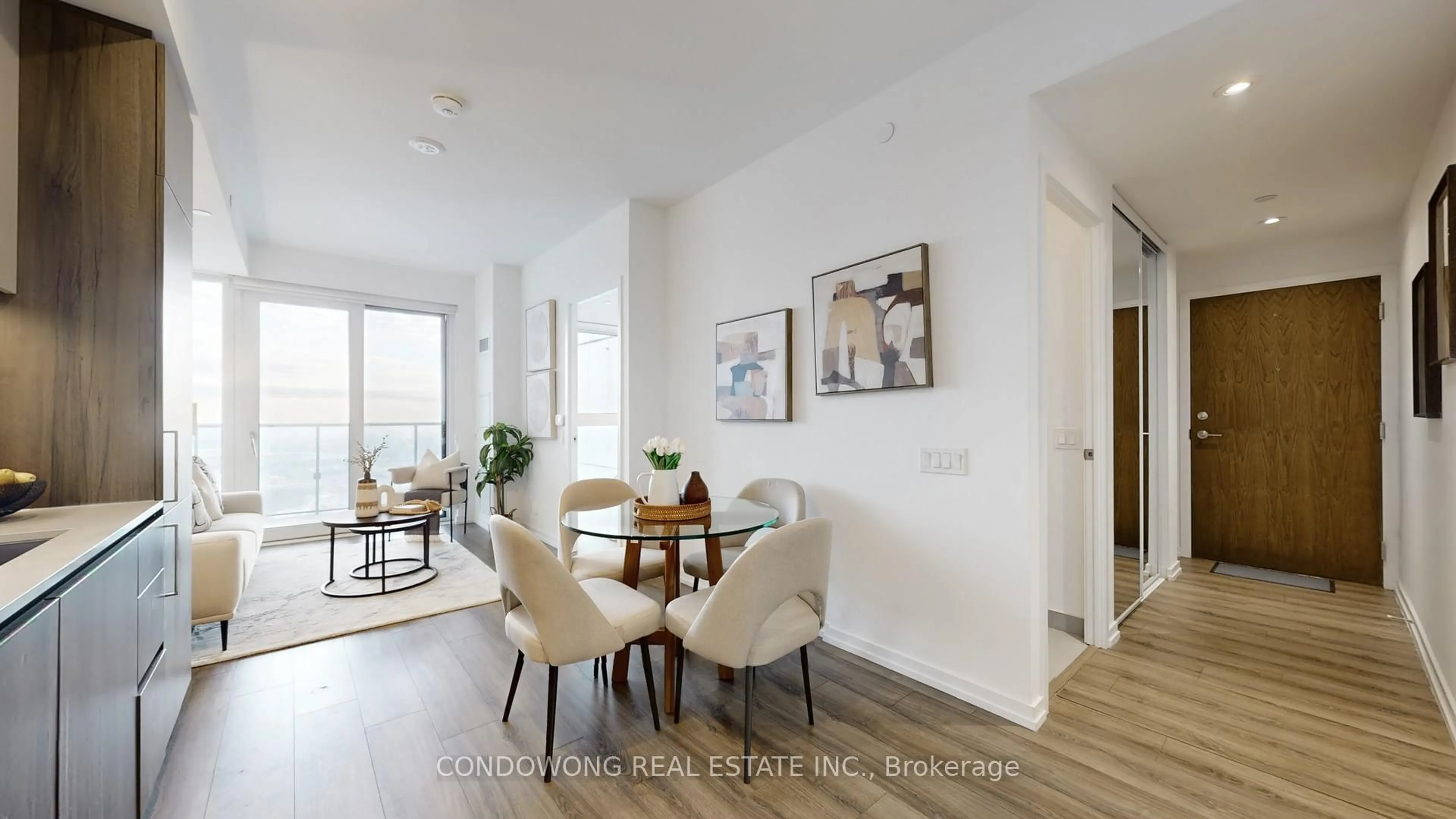 Dining room, wood/laminate floor for 7890 Jane St #4601, Vaughan Ontario L4K 0K9