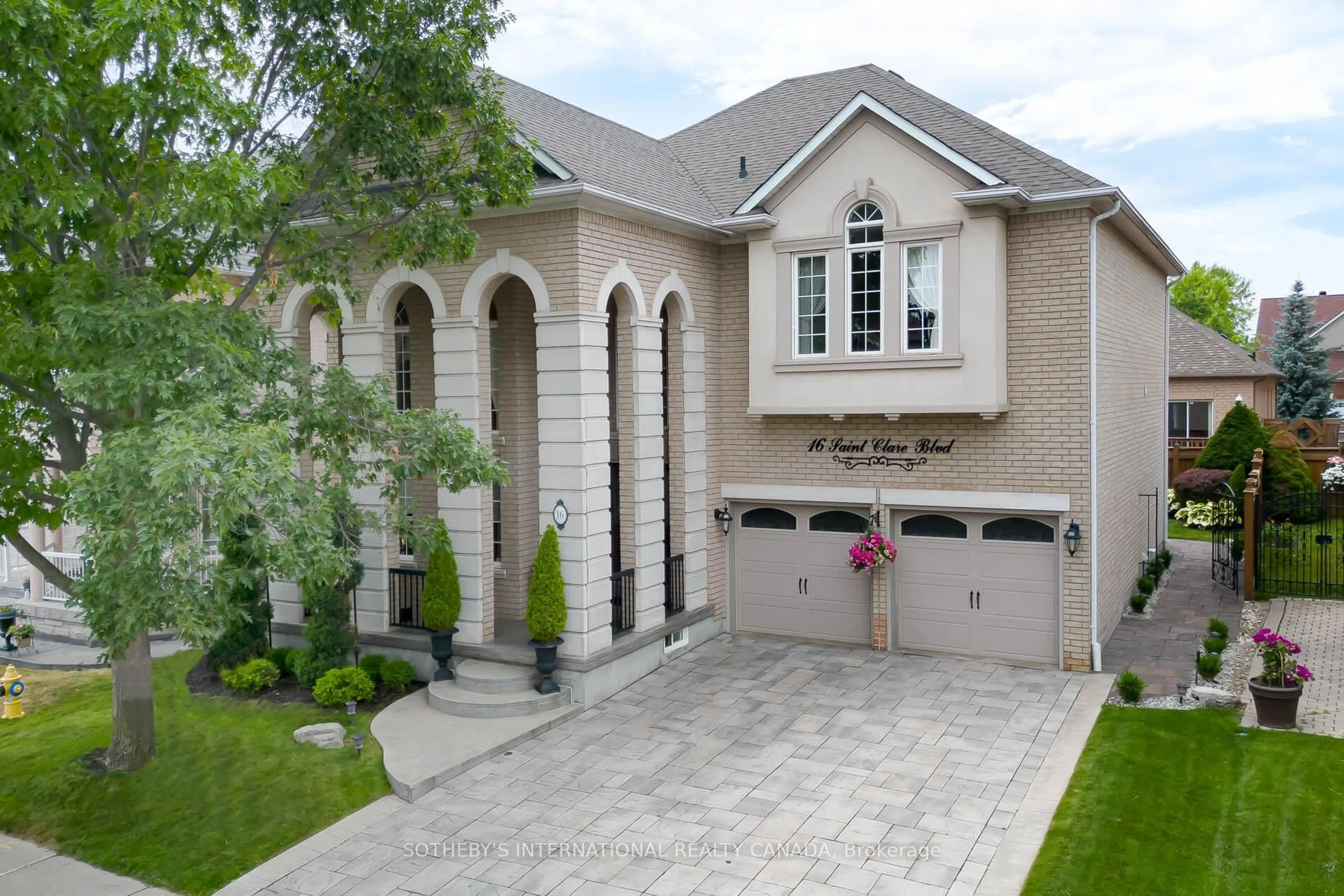 Home with brick exterior material, street for 16 Saint Clare Blvd, Vaughan Ontario L4H 2A2