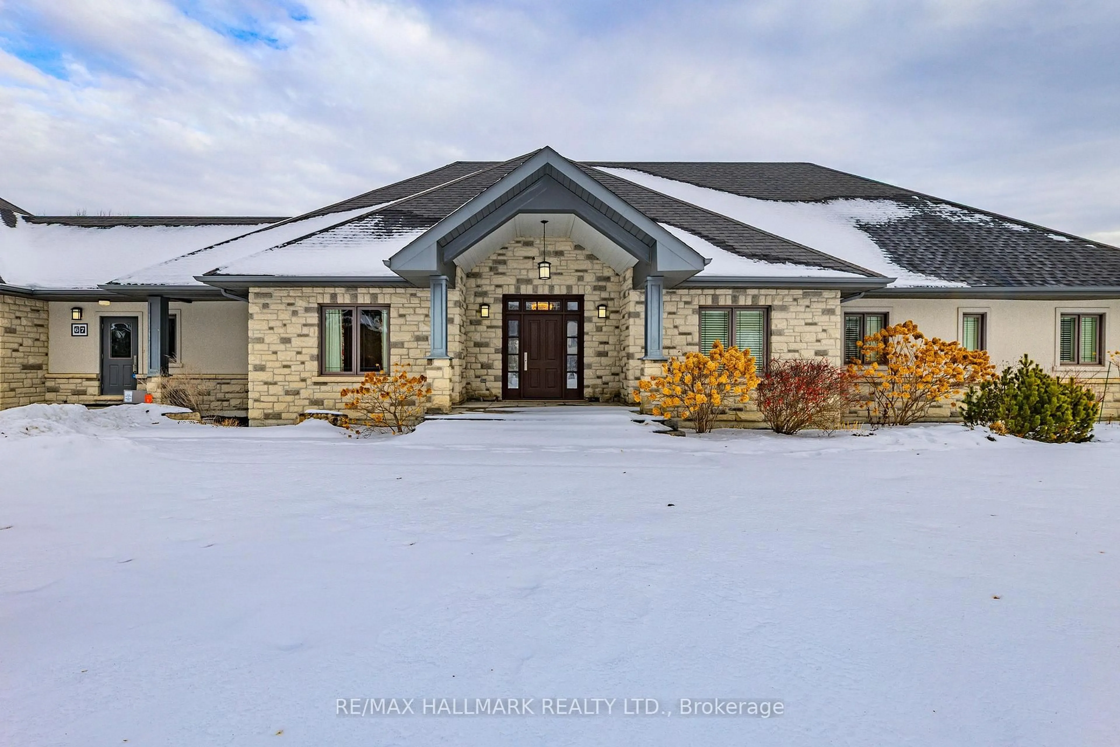 Unknown for 67 Grayfield Dr, Whitchurch-Stouffville Ontario L4A 0B1