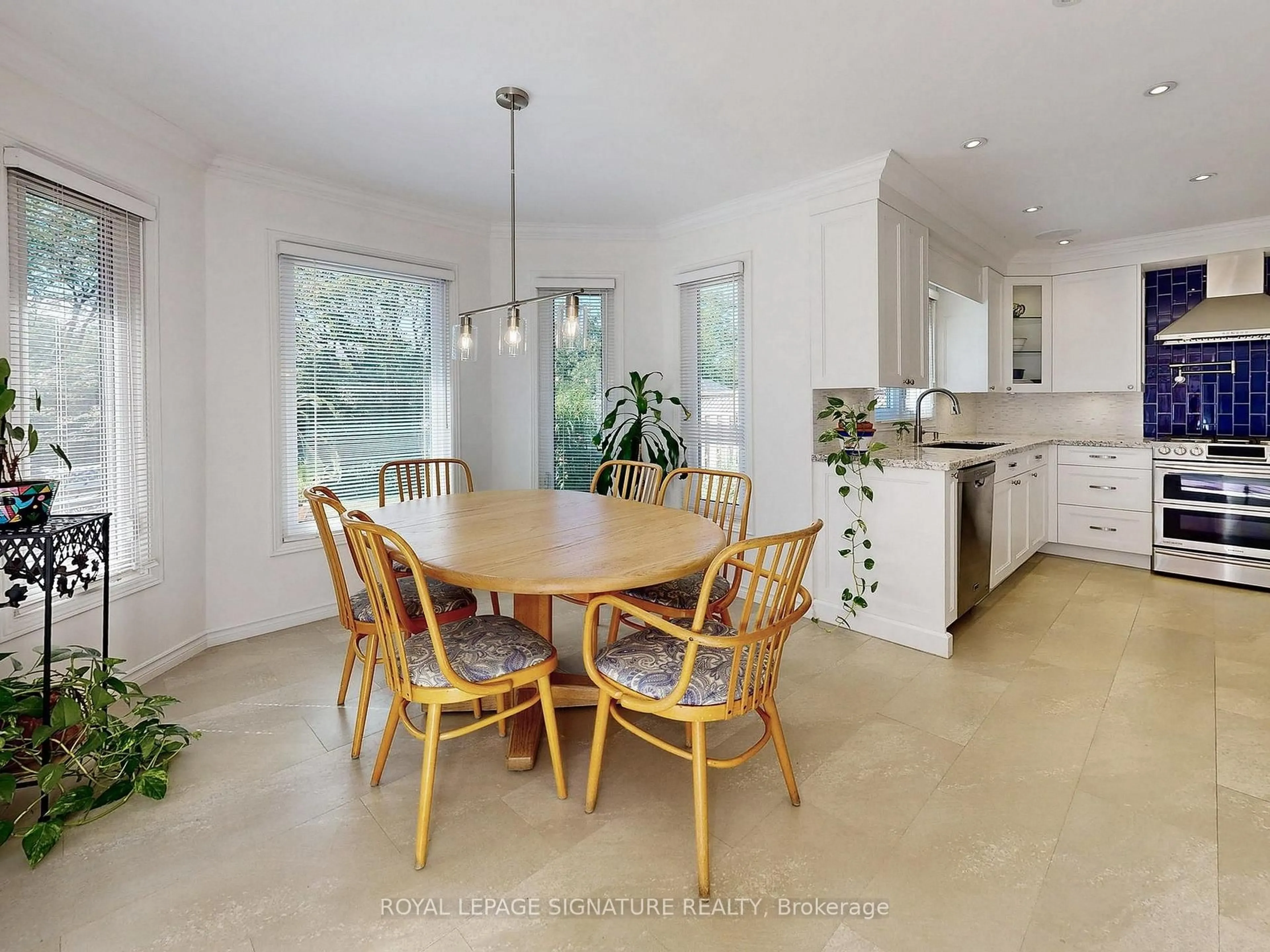 Unknown for 48 Millcroft Way, Vaughan Ontario L4J 6N9