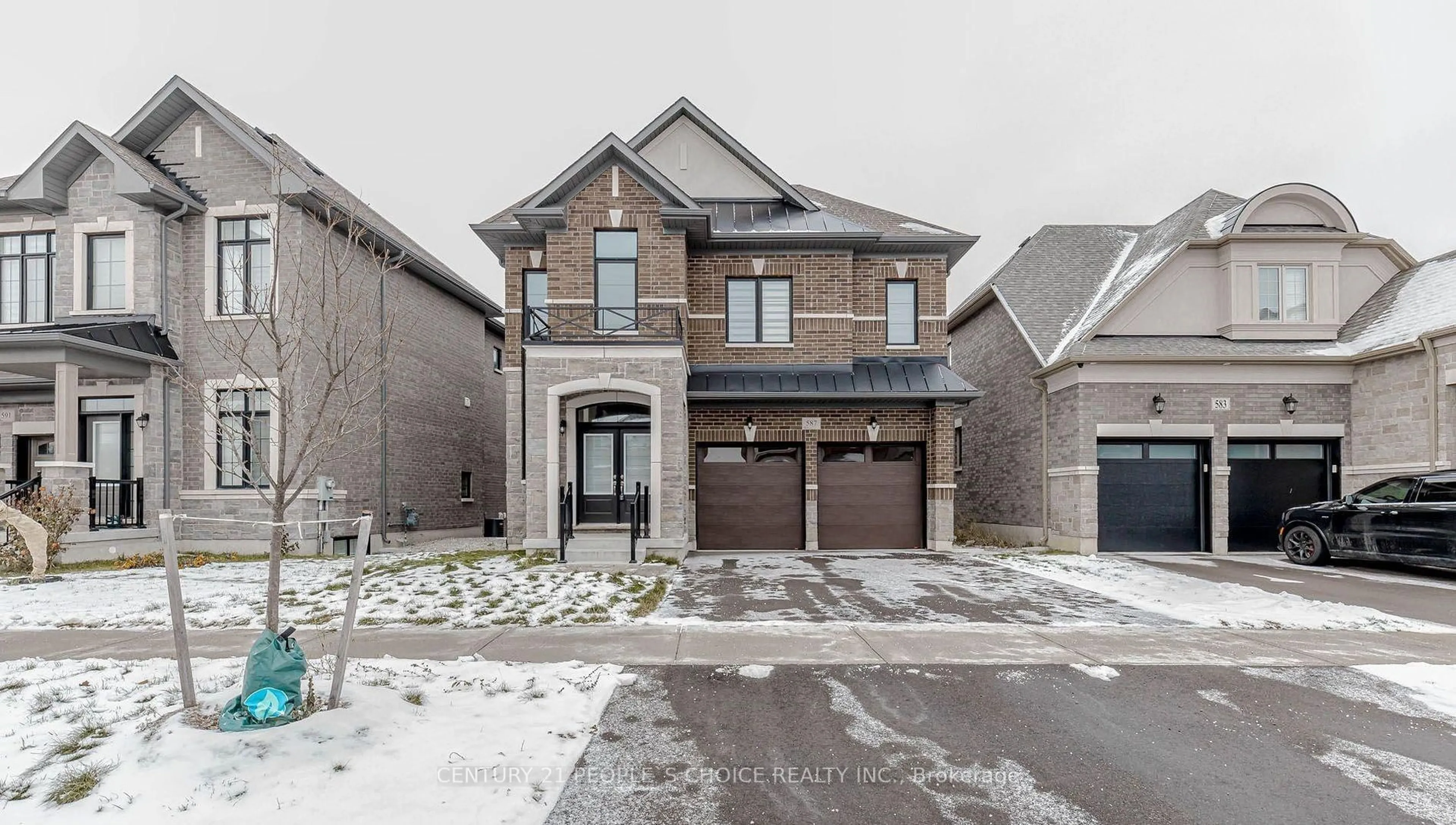 Home with brick exterior material, street for 587 Kleinburg Summit Way, Vaughan Ontario L4H 3N5