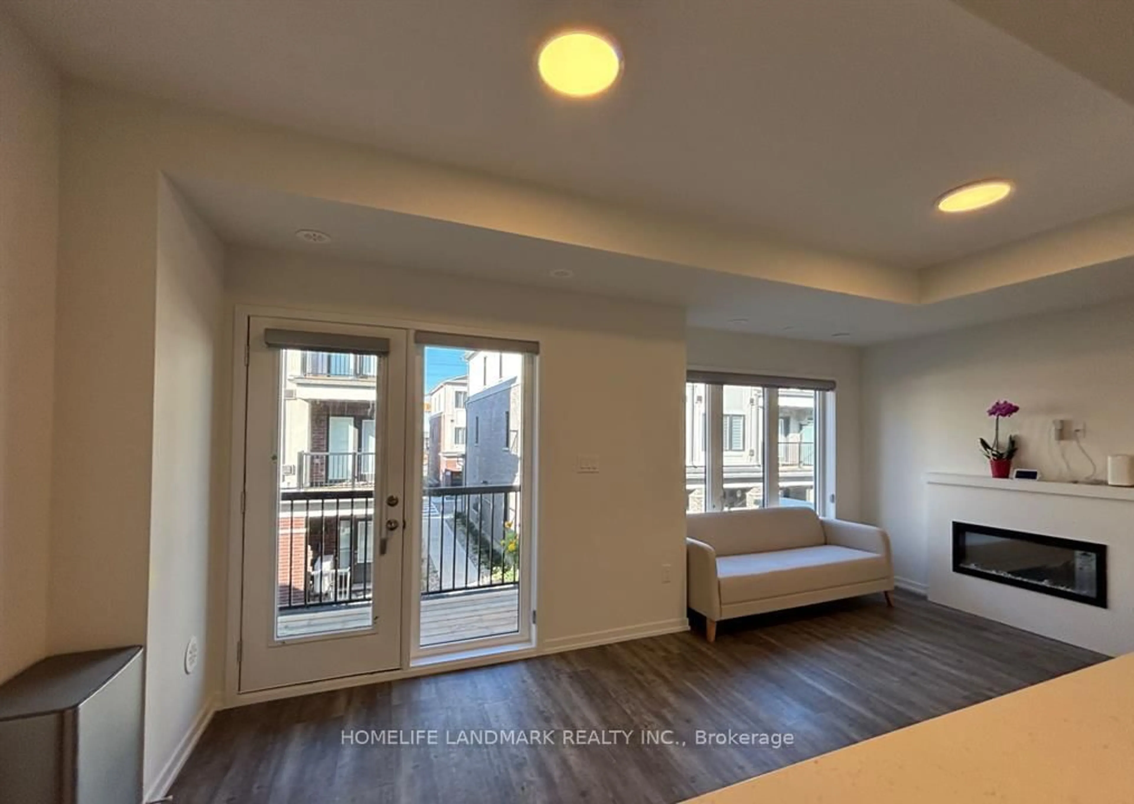 A pic of a room for 182 MATAWIN Lane, Richmond Hill Ontario L4B 3X9