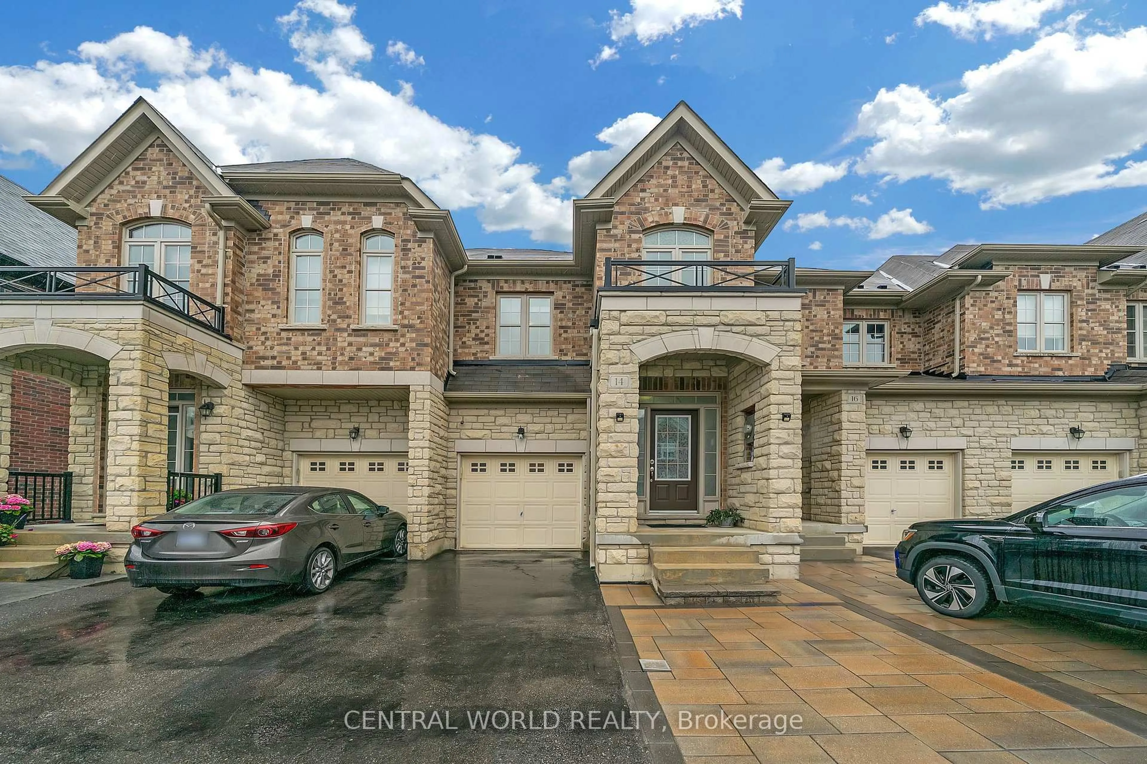 Home with brick exterior material, street for 14 Judah Doan Way, East Gwillimbury Ontario L9N 0L6
