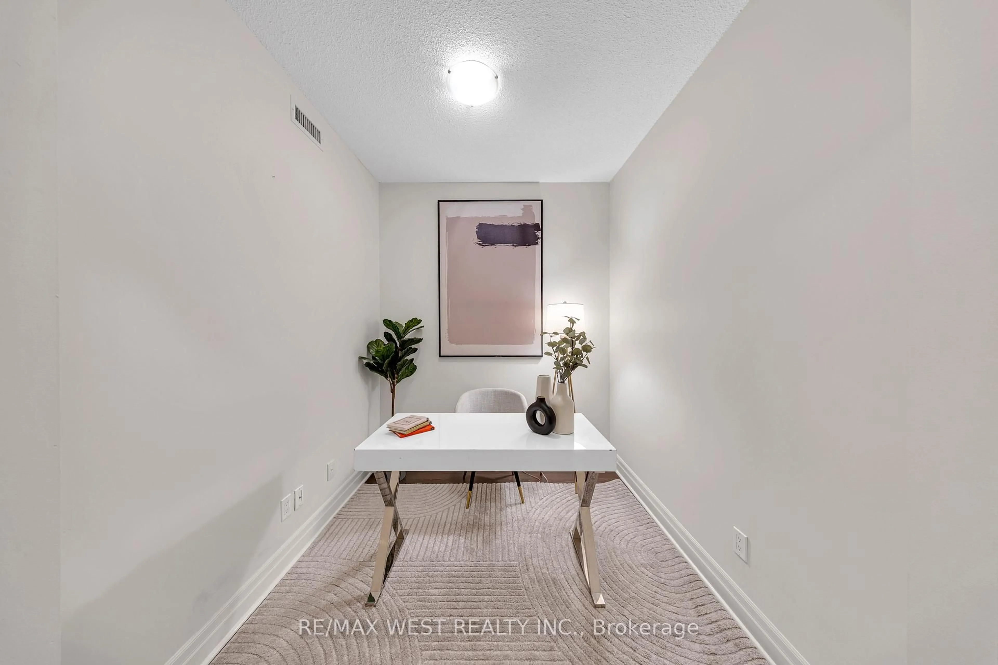 A pic of a room for 8130 Birchmount Rd #312, Markham Ontario L6G 0E4