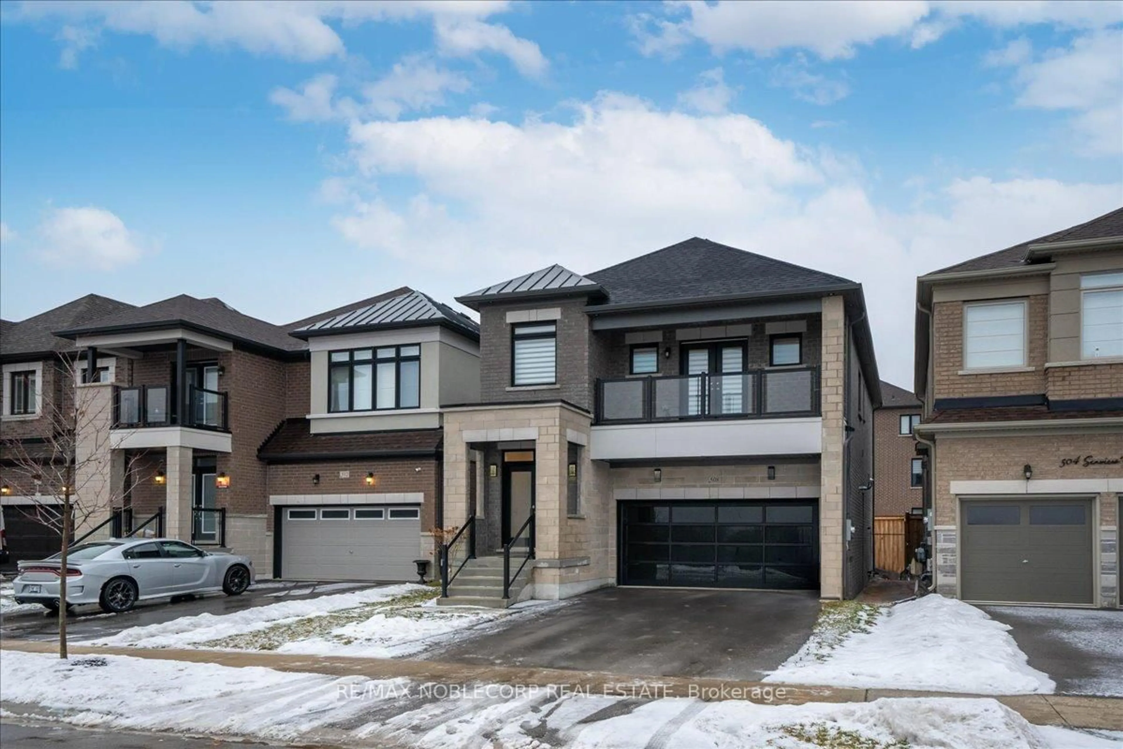 Home with brick exterior material, street for 508 Seaview Hts, East Gwillimbury Ontario L9N 0Y3