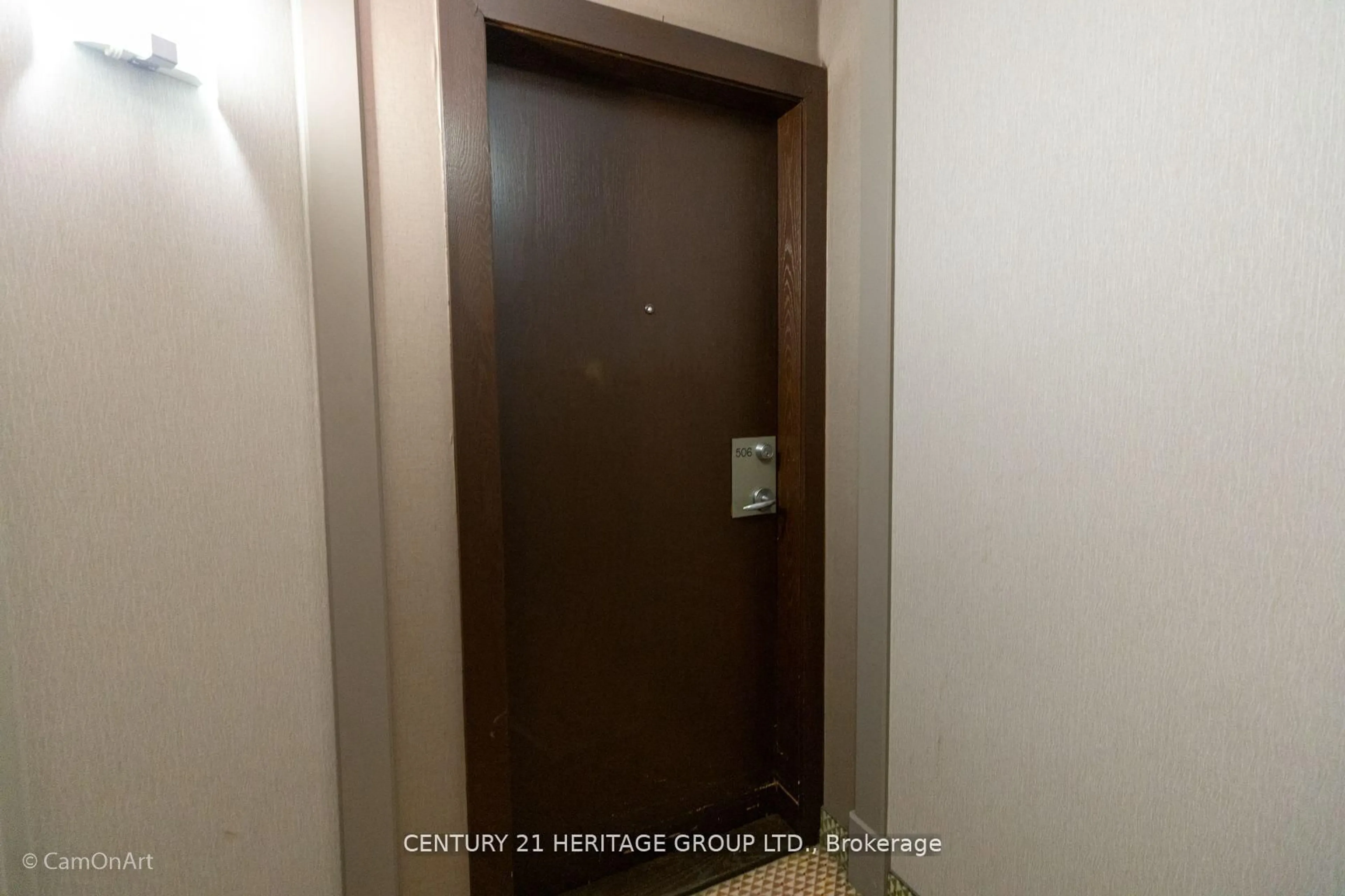 Unknown for 7250 Yonge St #506, Vaughan Ontario L4J 7X1