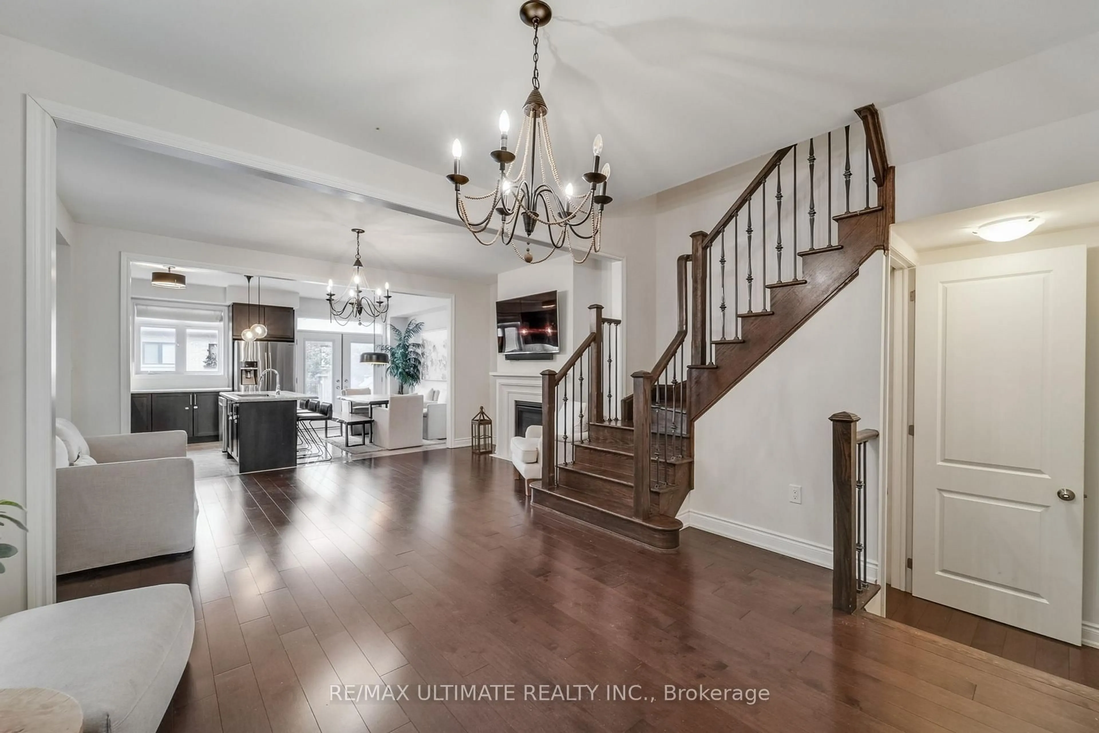 Unknown for 37 Zenith Ave, Vaughan Ontario L4H 4K9