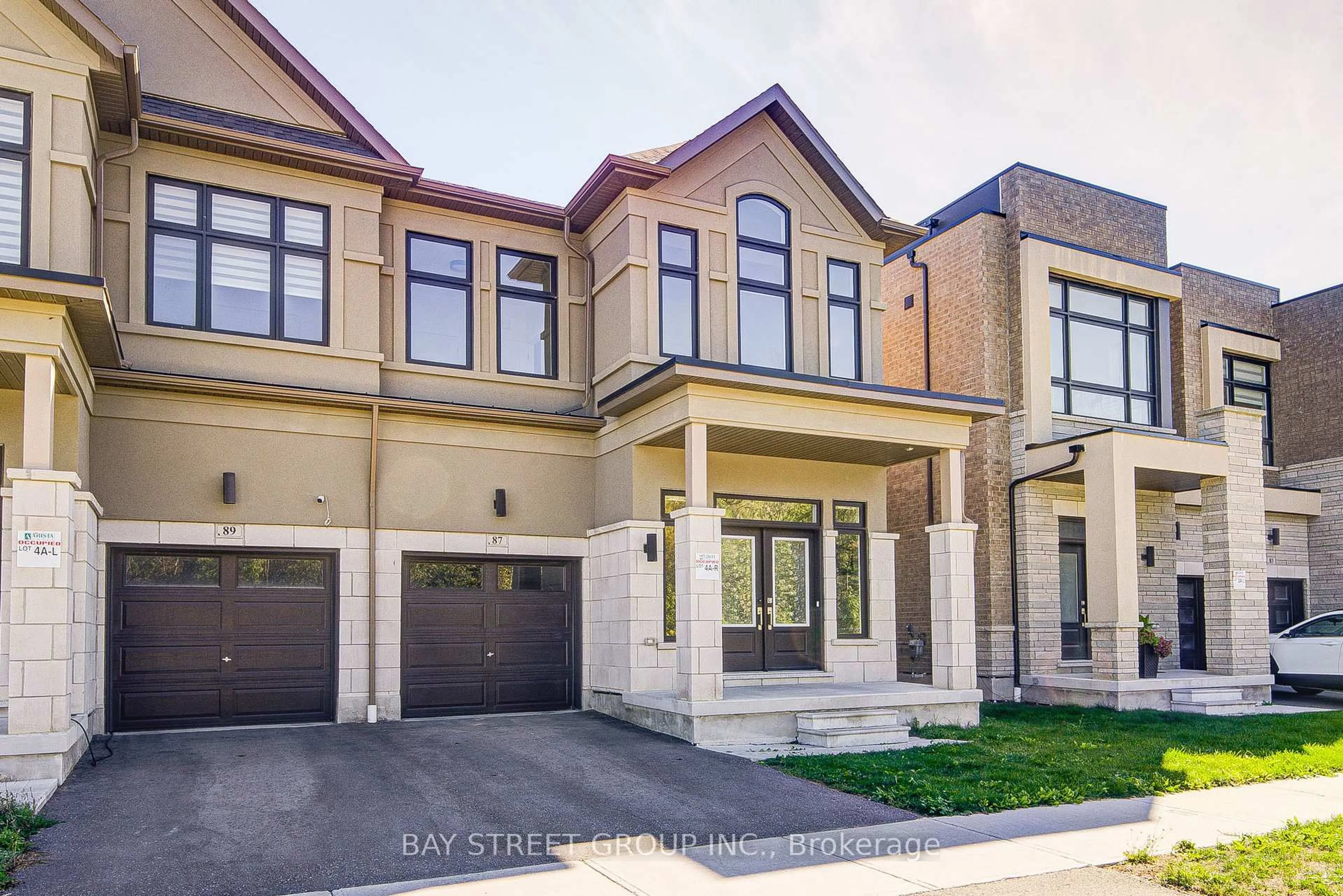Home with brick exterior material, street for 87 McCague Ave, Richmond Hill Ontario L4S 0M2