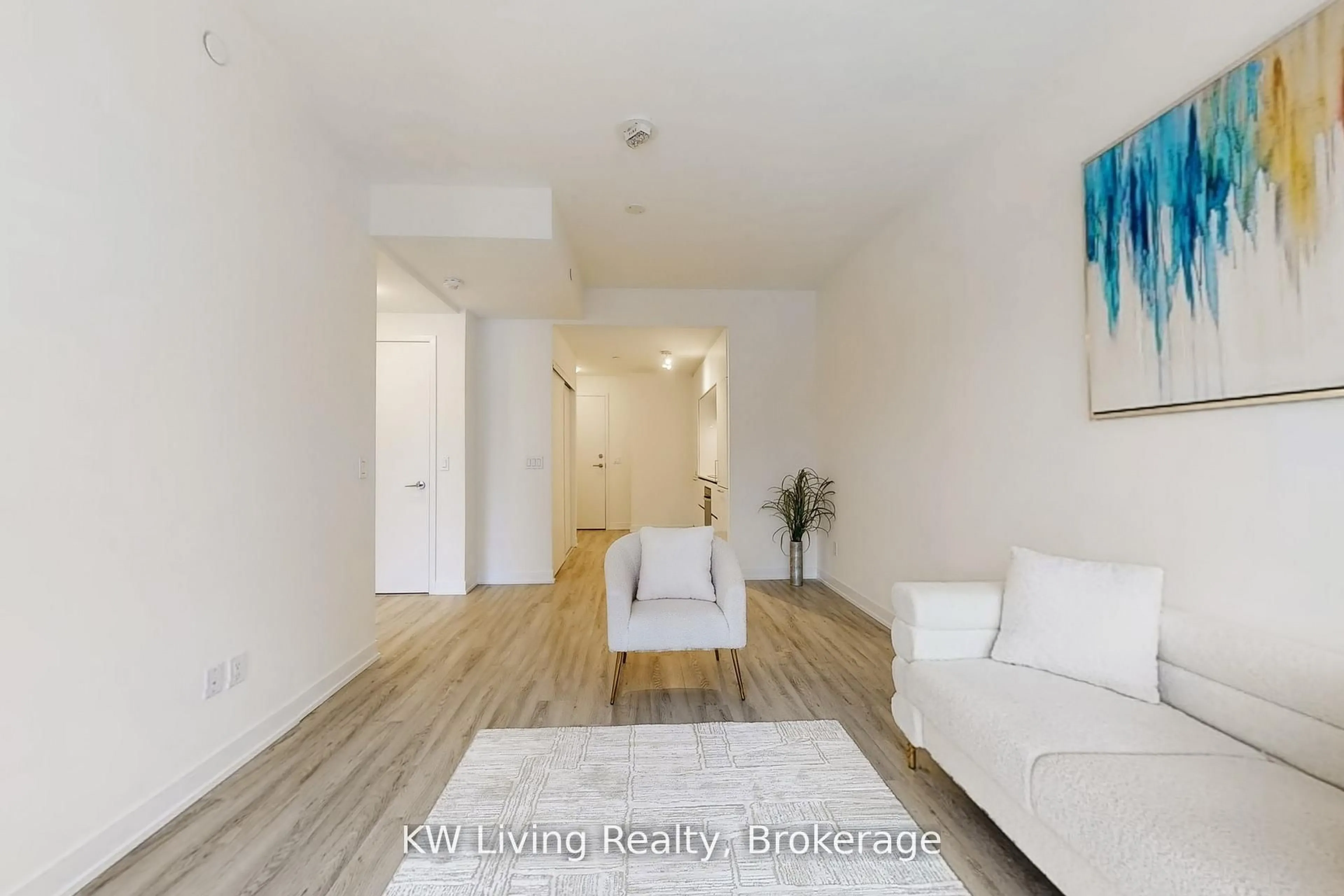 A pic of a room for 6 David Eyer Rd #212, Richmond Hill Ontario L4S 0N5