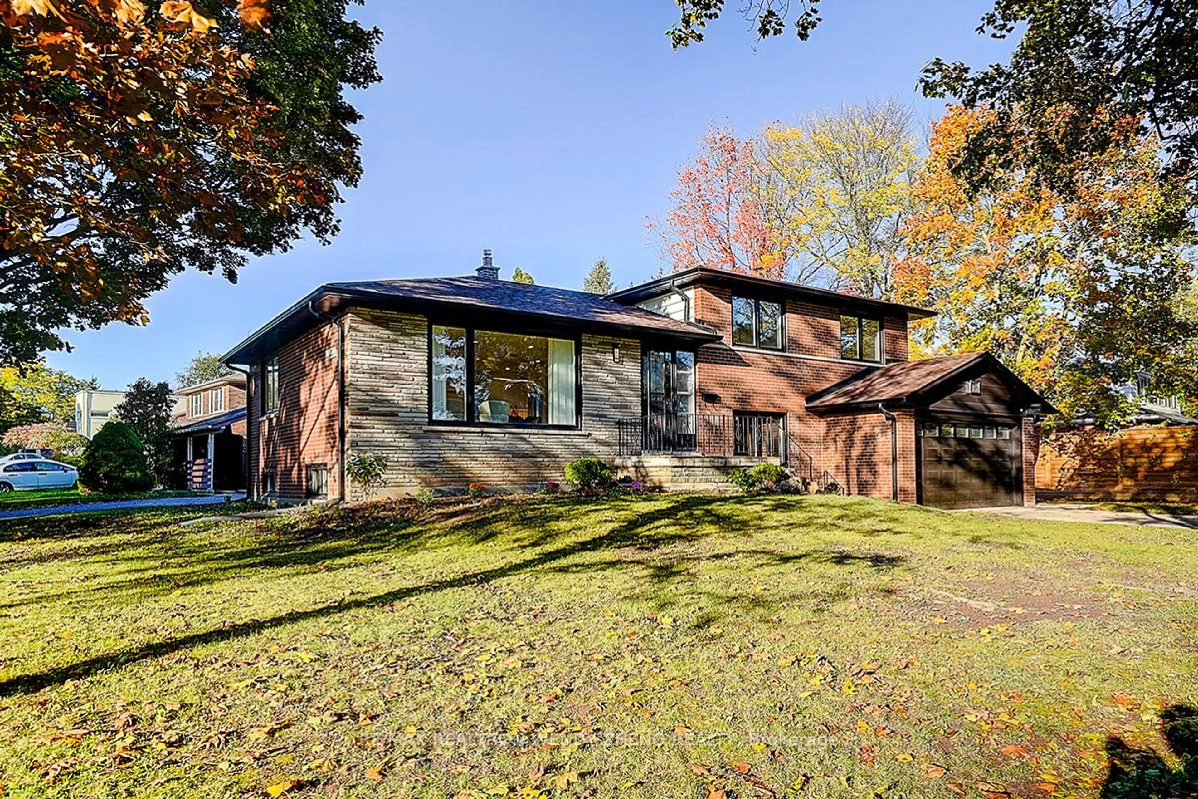 Home with brick exterior material, unknown for 19 Valleycrest Ave, Markham Ontario L3P 1H6