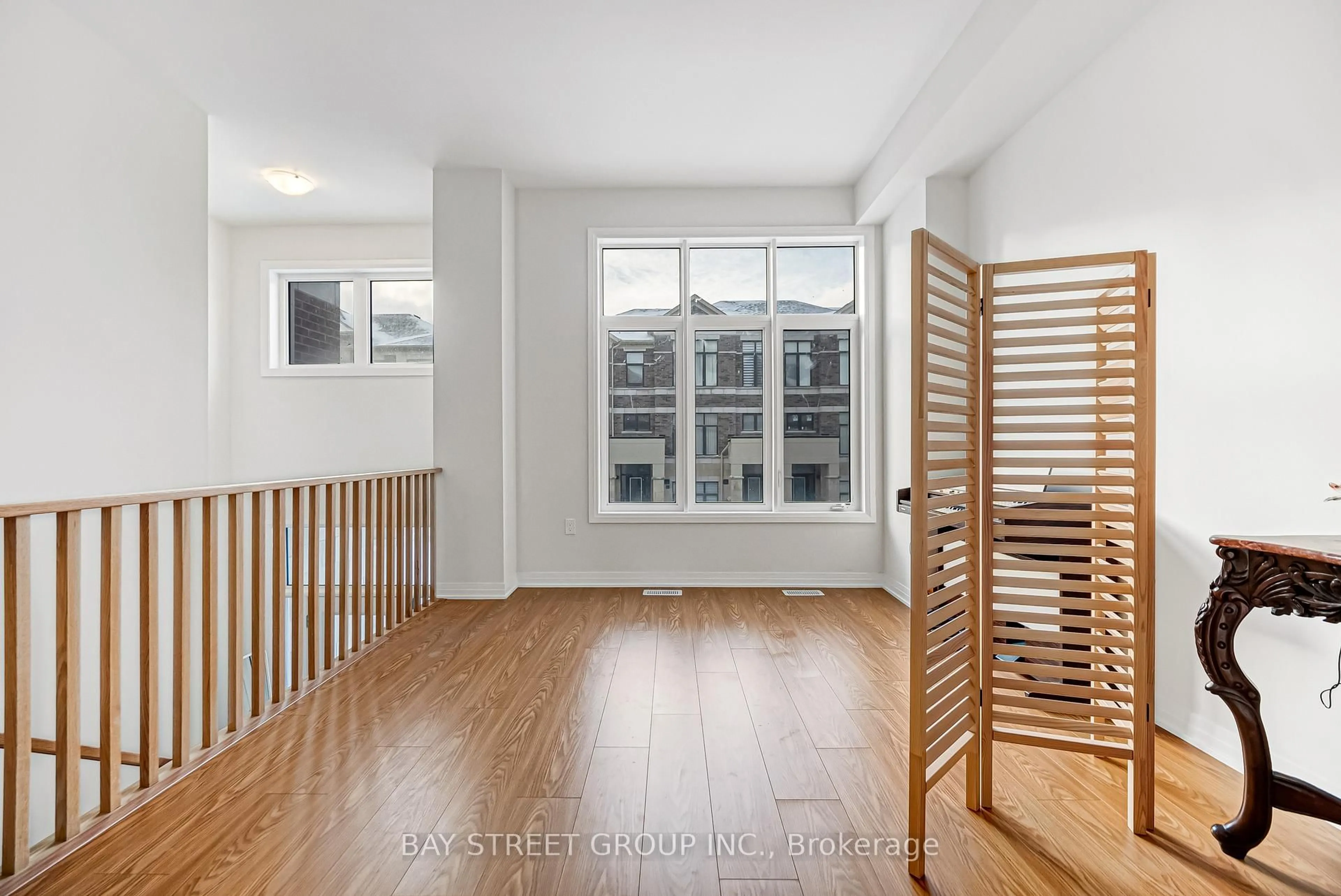 Indoor entryway for 71 Millman Lane, Richmond Hill Ontario L4S 0P8