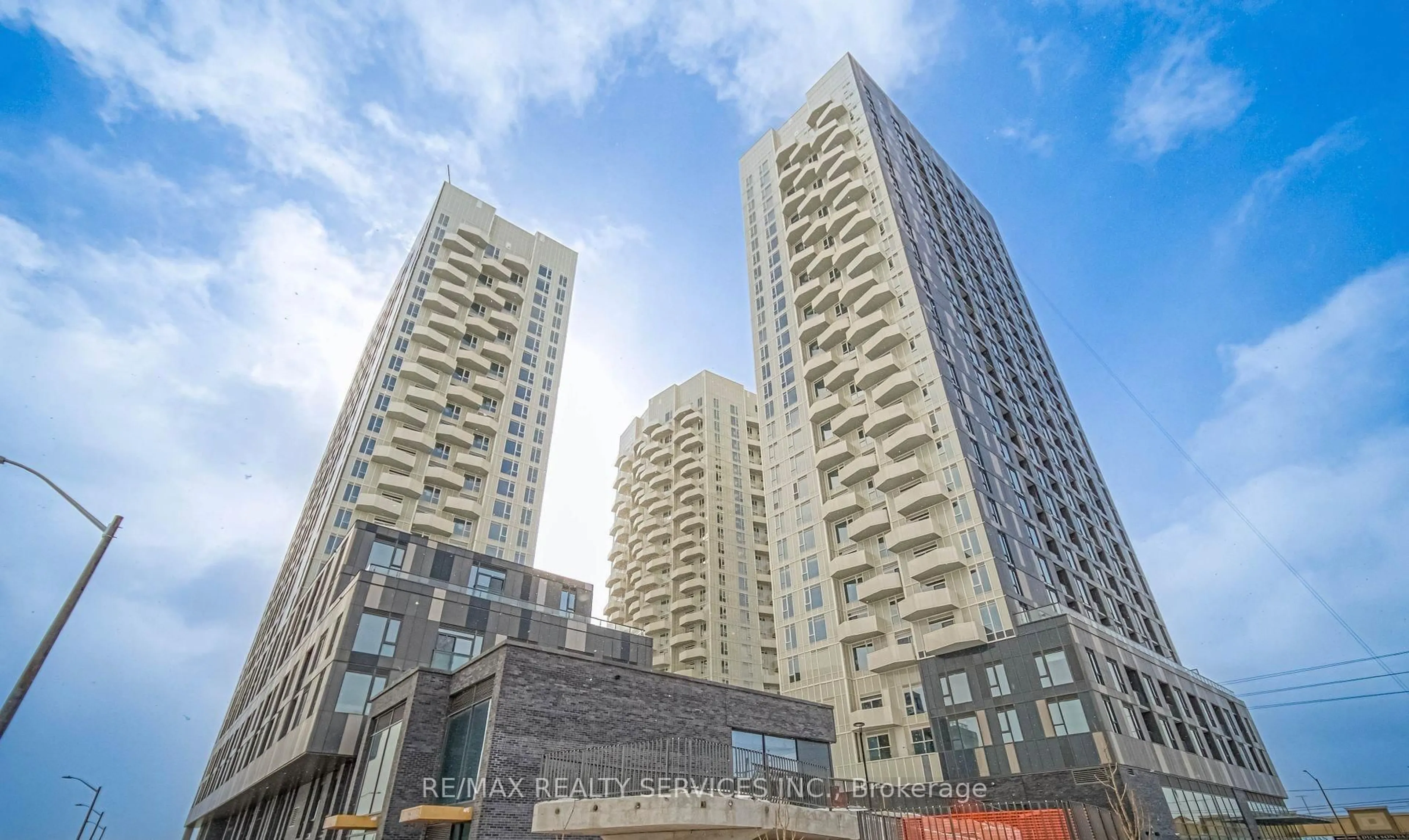 Unknown for 474 Caldari Rd Rd #911, Vaughan Ontario L4K 0R5