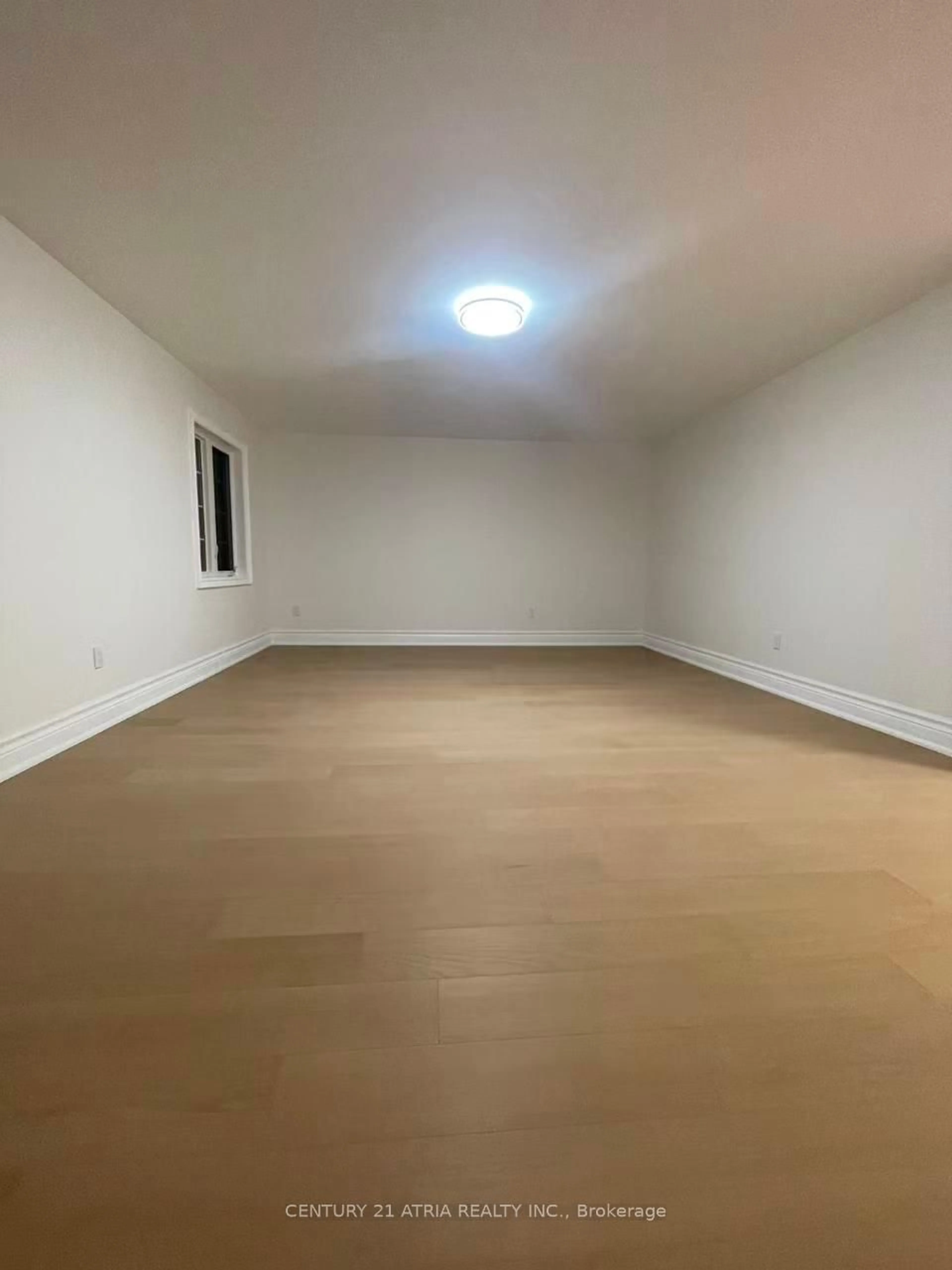 A pic of a room for 1290 Shortreed Terr, Newmarket Ontario L3X 0B6