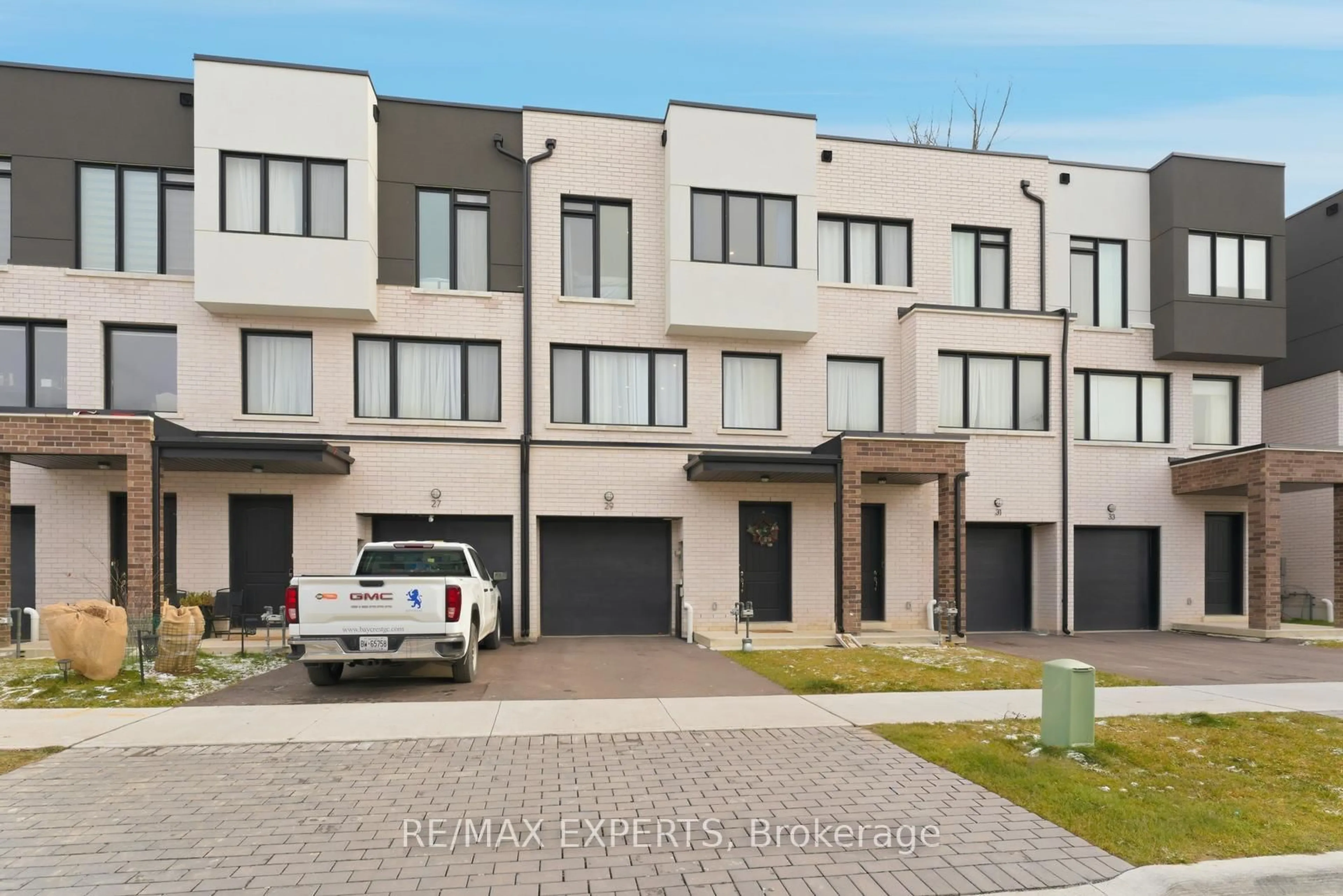 Unknown for 29 Persica St, Richmond Hill Ontario L4E 2T3