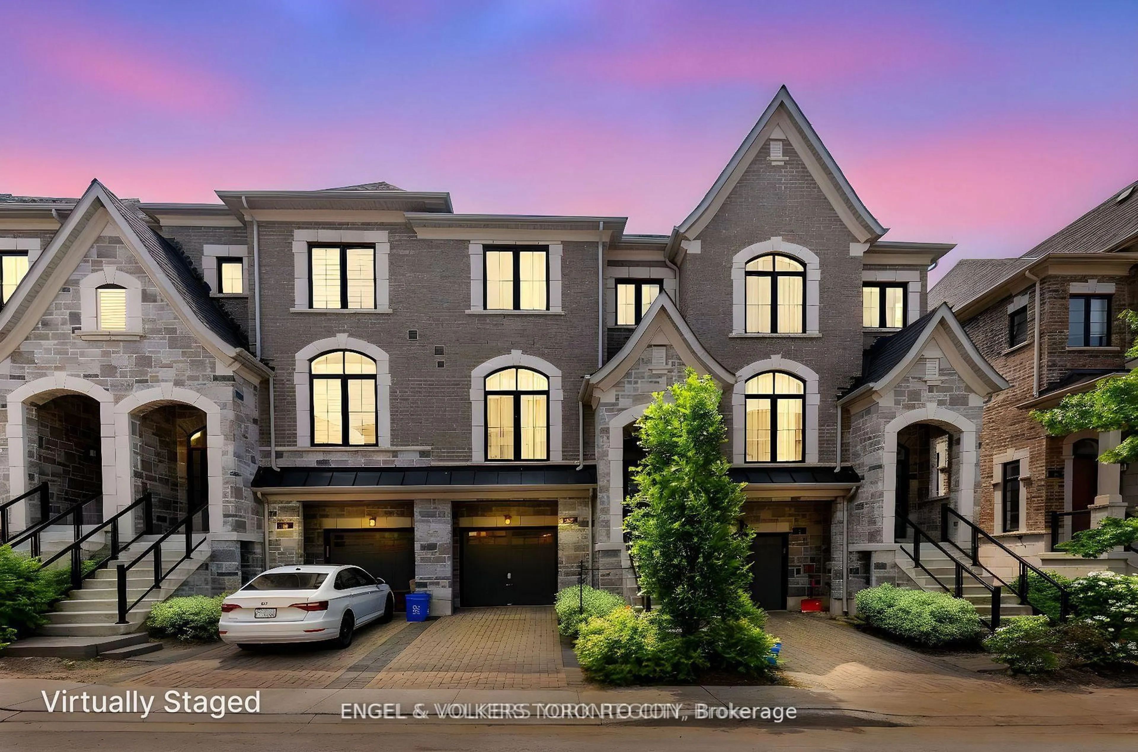 Unknown for 29 Nardini Lane, Richmond Hill Ontario L4C 1C2