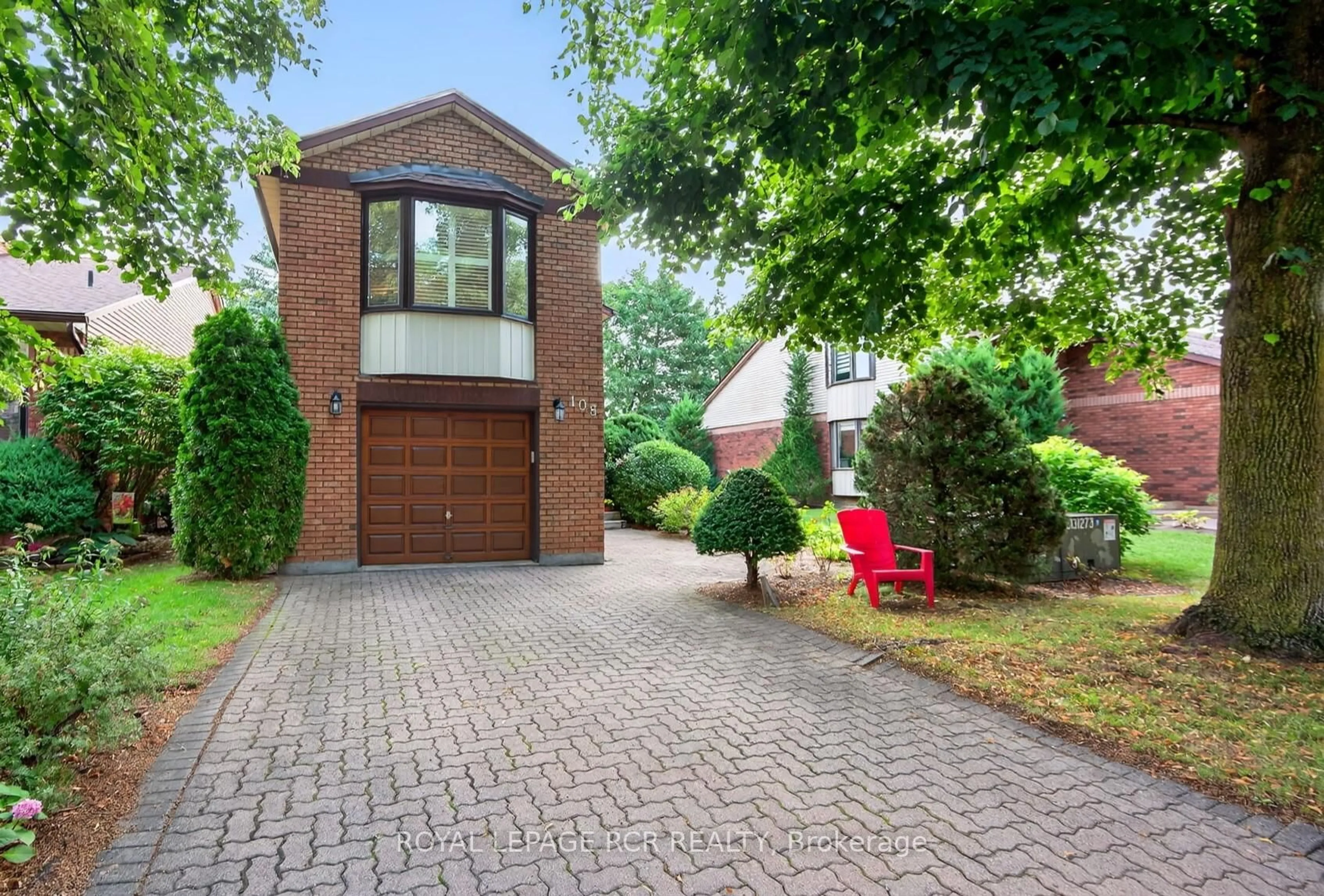 Home with brick exterior material, street for 108 Green Briar Rd, New Tecumseth Ontario L9R 1R4