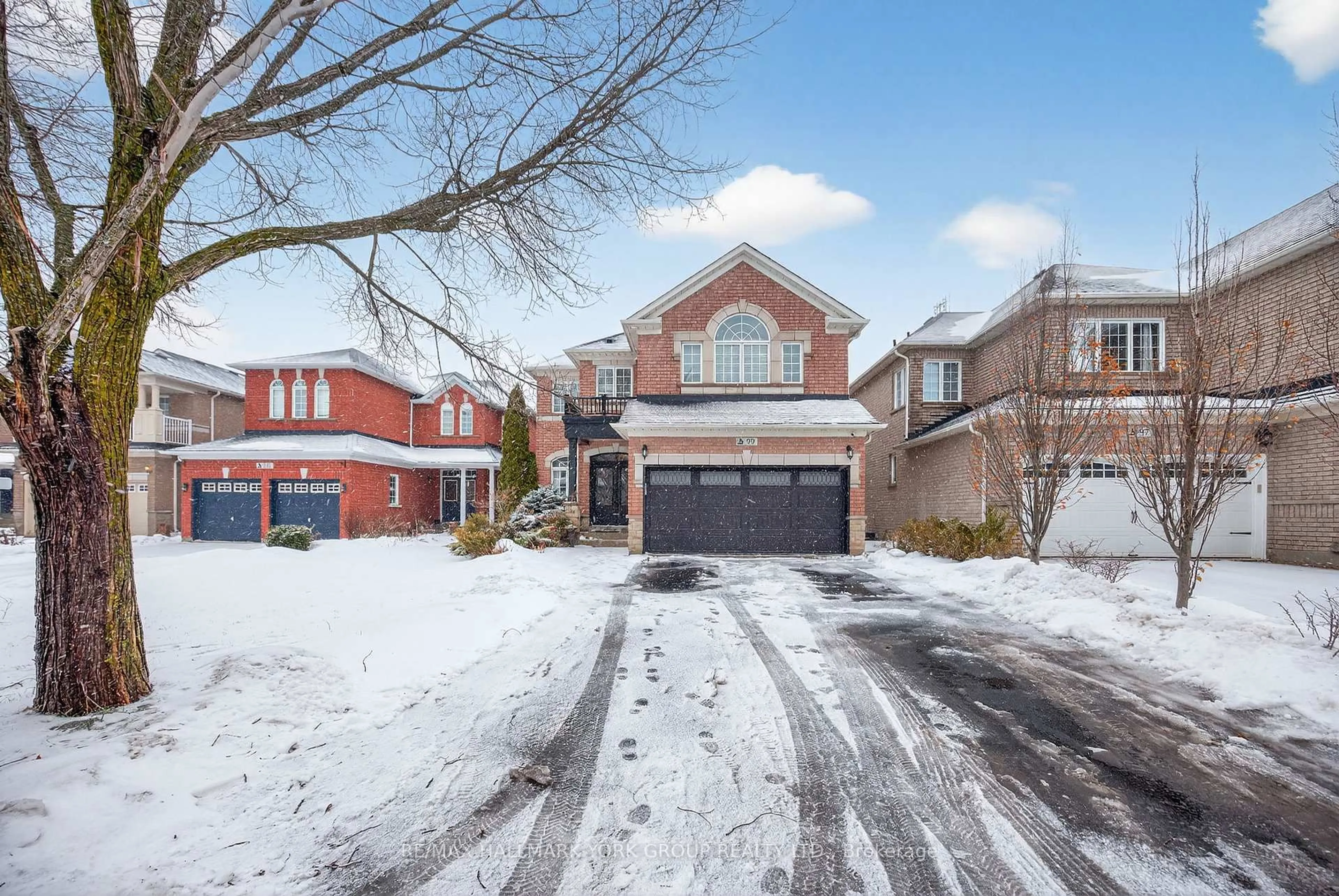 Home with brick exterior material, street for 99 Barberry Cres, Richmond Hill Ontario L4E 4S5