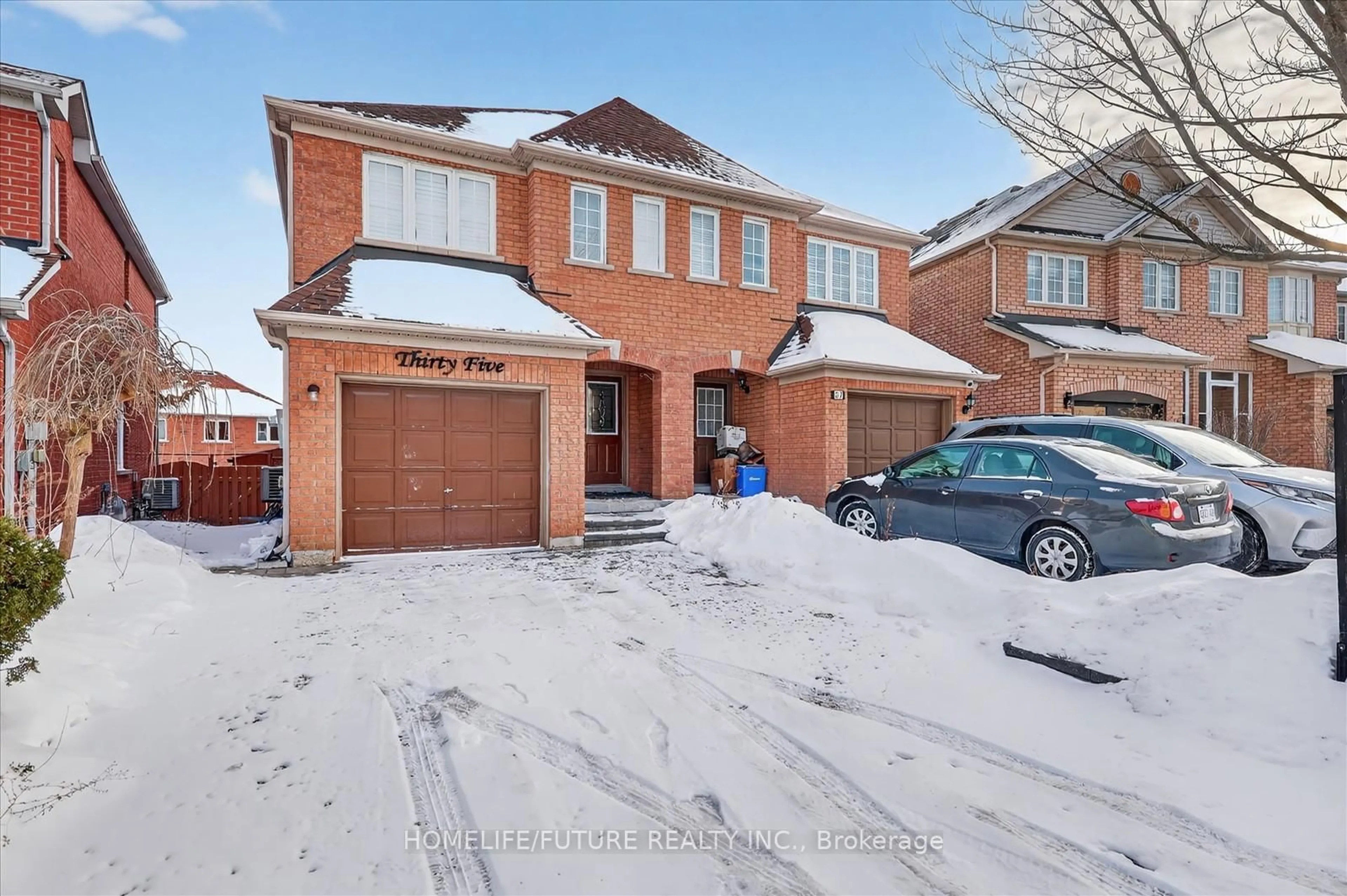 Home with brick exterior material, street for 35 Tara Cres, Markham Ontario L3S 4S8