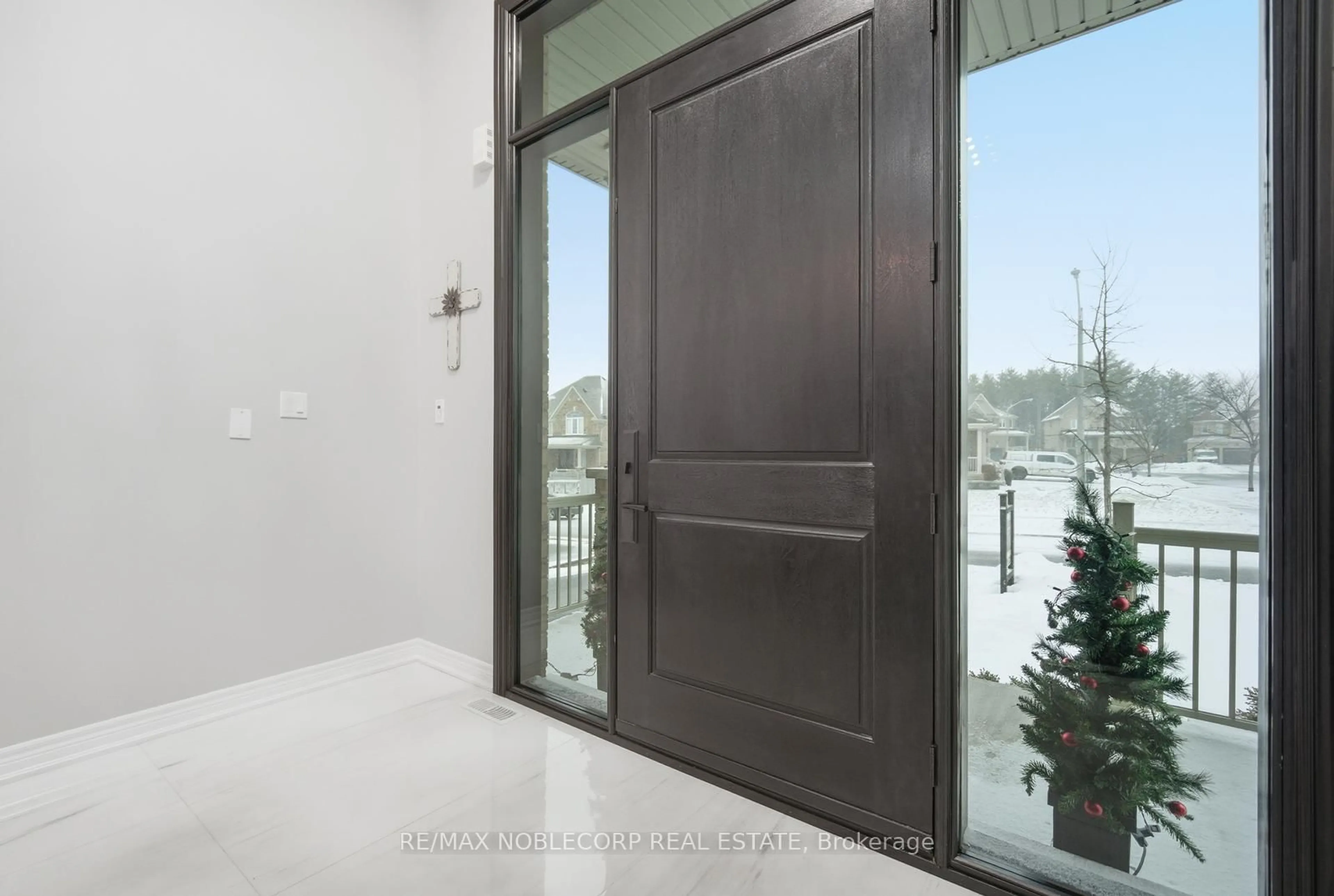 Unknown for 40 Pierce Pl, New Tecumseth Ontario L0G 1W0