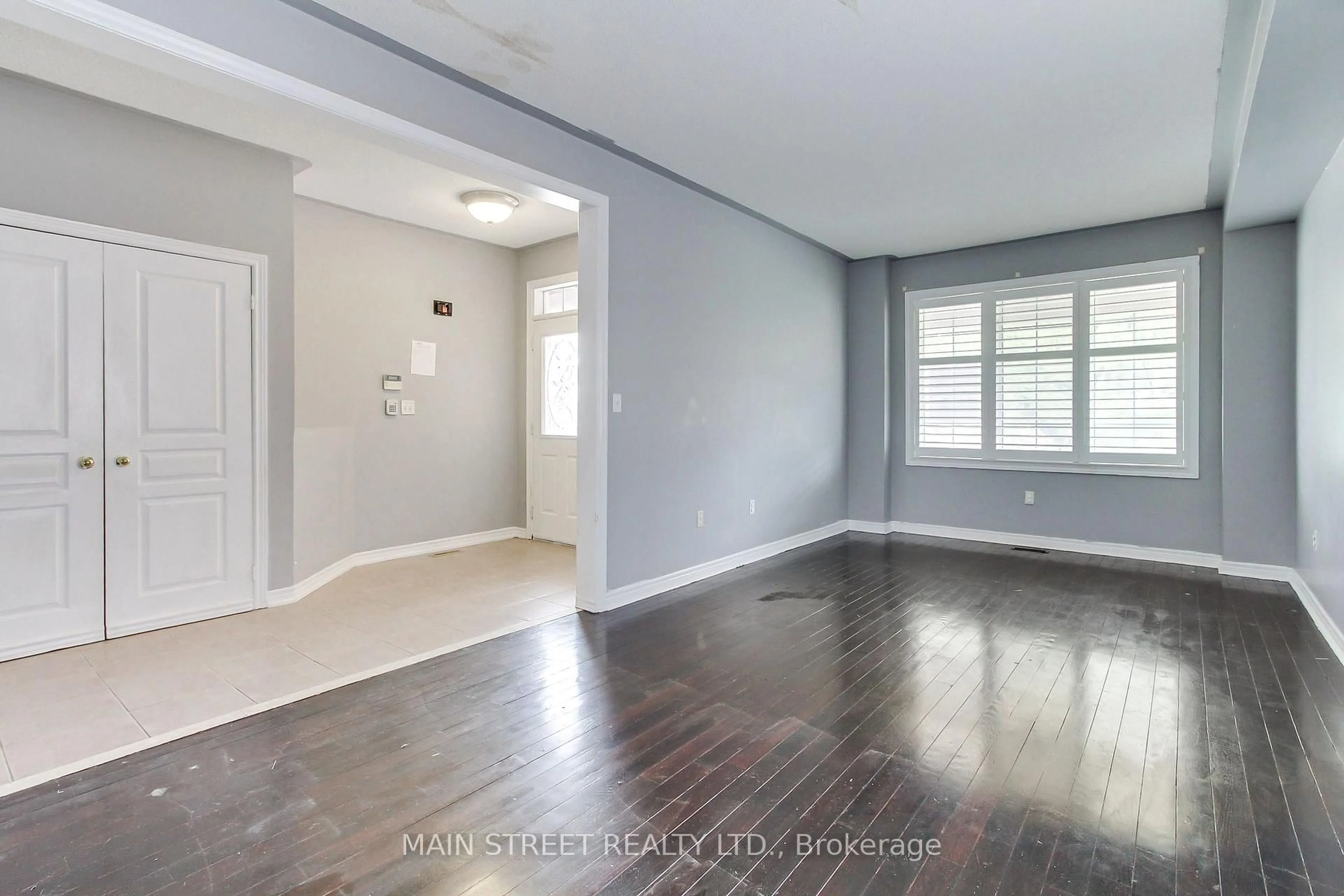 A pic of a room for 4 Cider Cres, Richmond Hill Ontario L4E 4A4