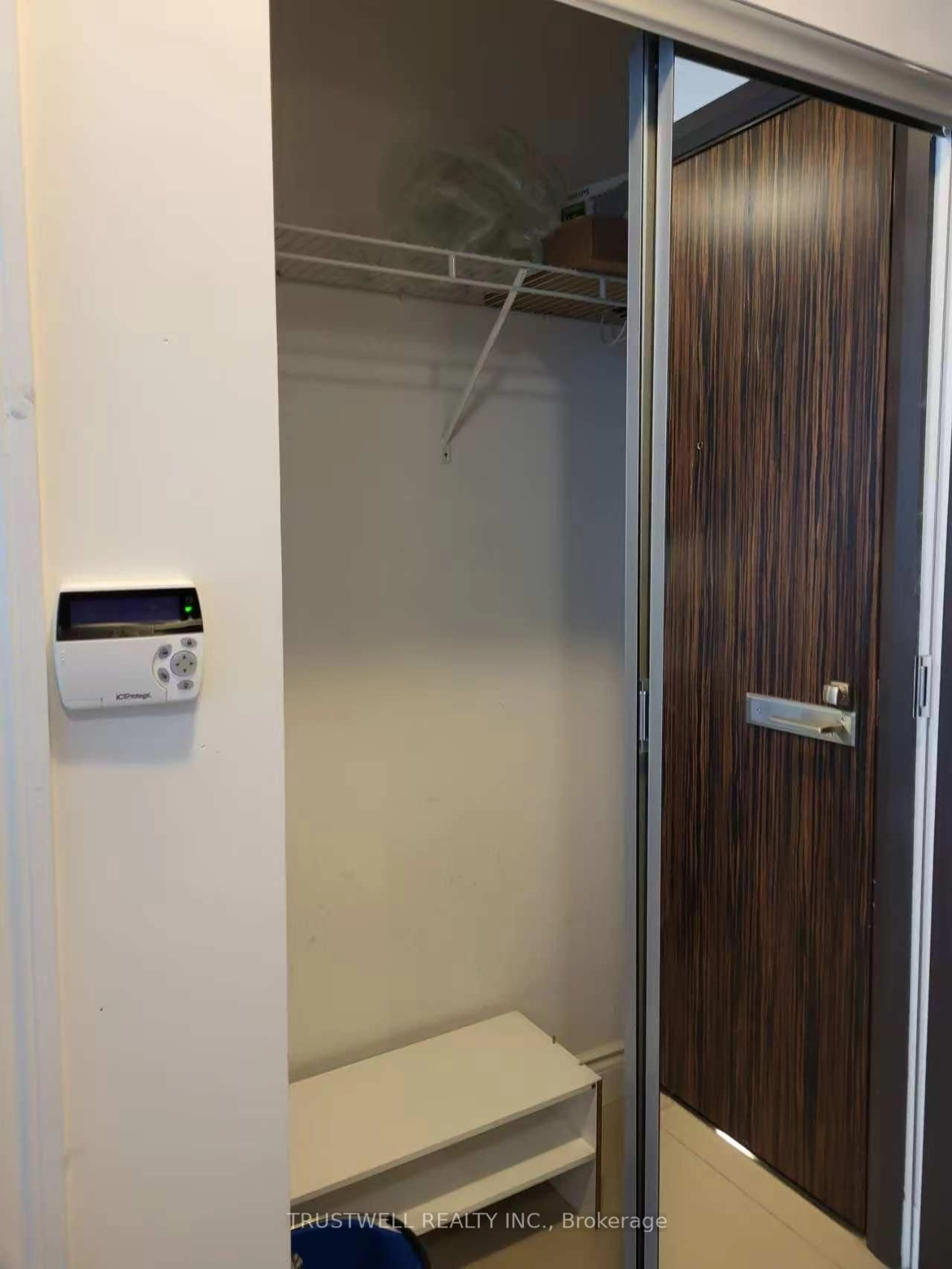 Unknown for 277 South Park Rd #717, Markham Ontario L3T 0B7