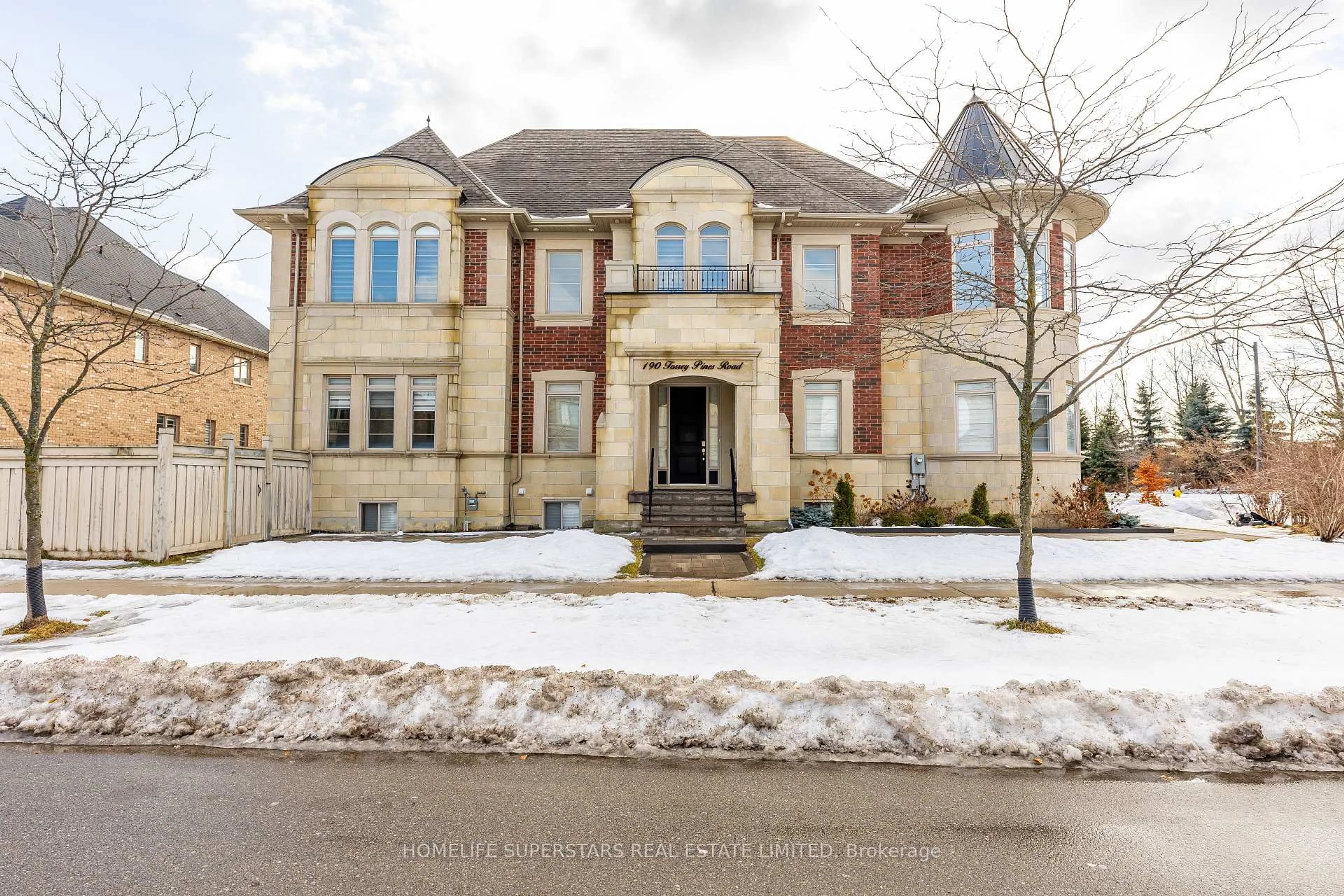 Home with brick exterior material, street for 190 Torrey Pines Rd, Vaughan Ontario L4H 3N5