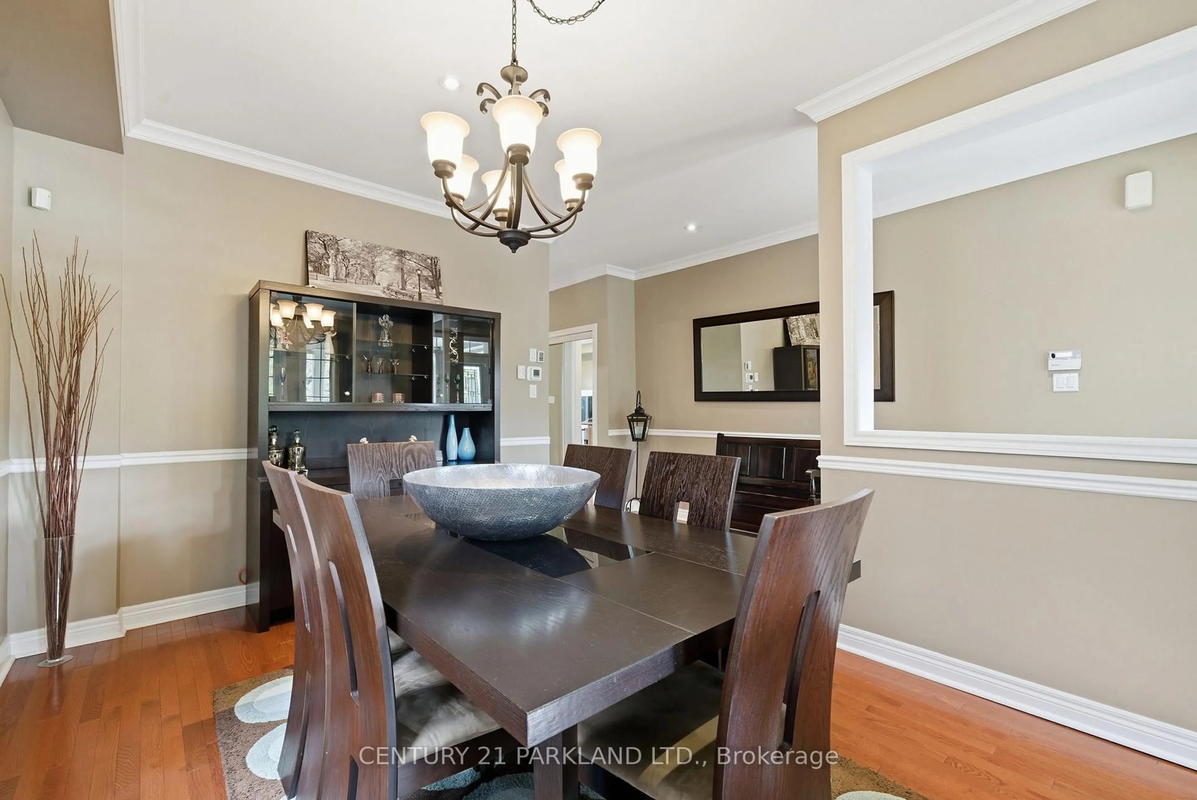 Dining room, unknown for 18 Turnbridge Rd, Aurora Ontario L4G 7R9