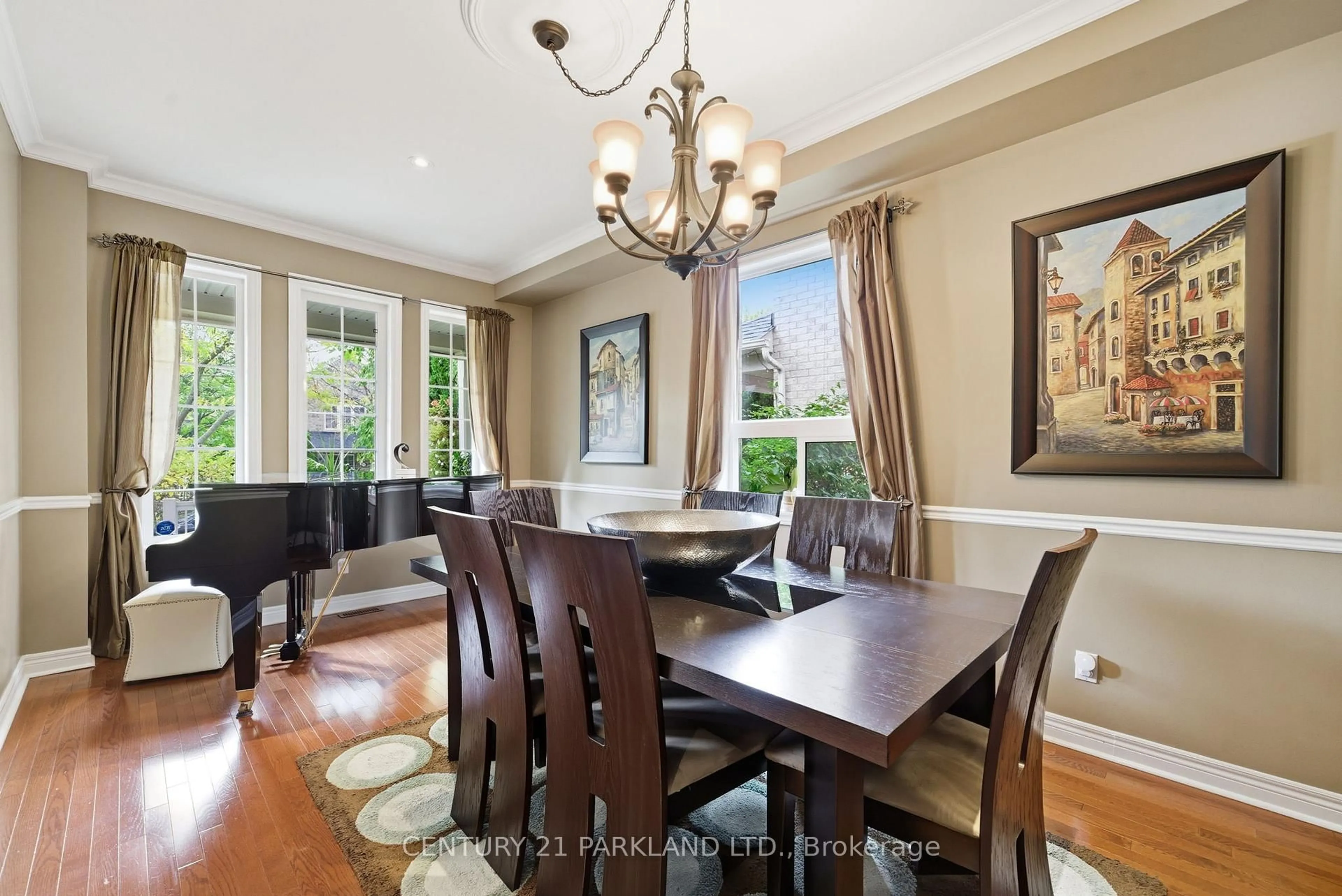 Dining room, unknown for 18 Turnbridge Rd, Aurora Ontario L4G 7R9