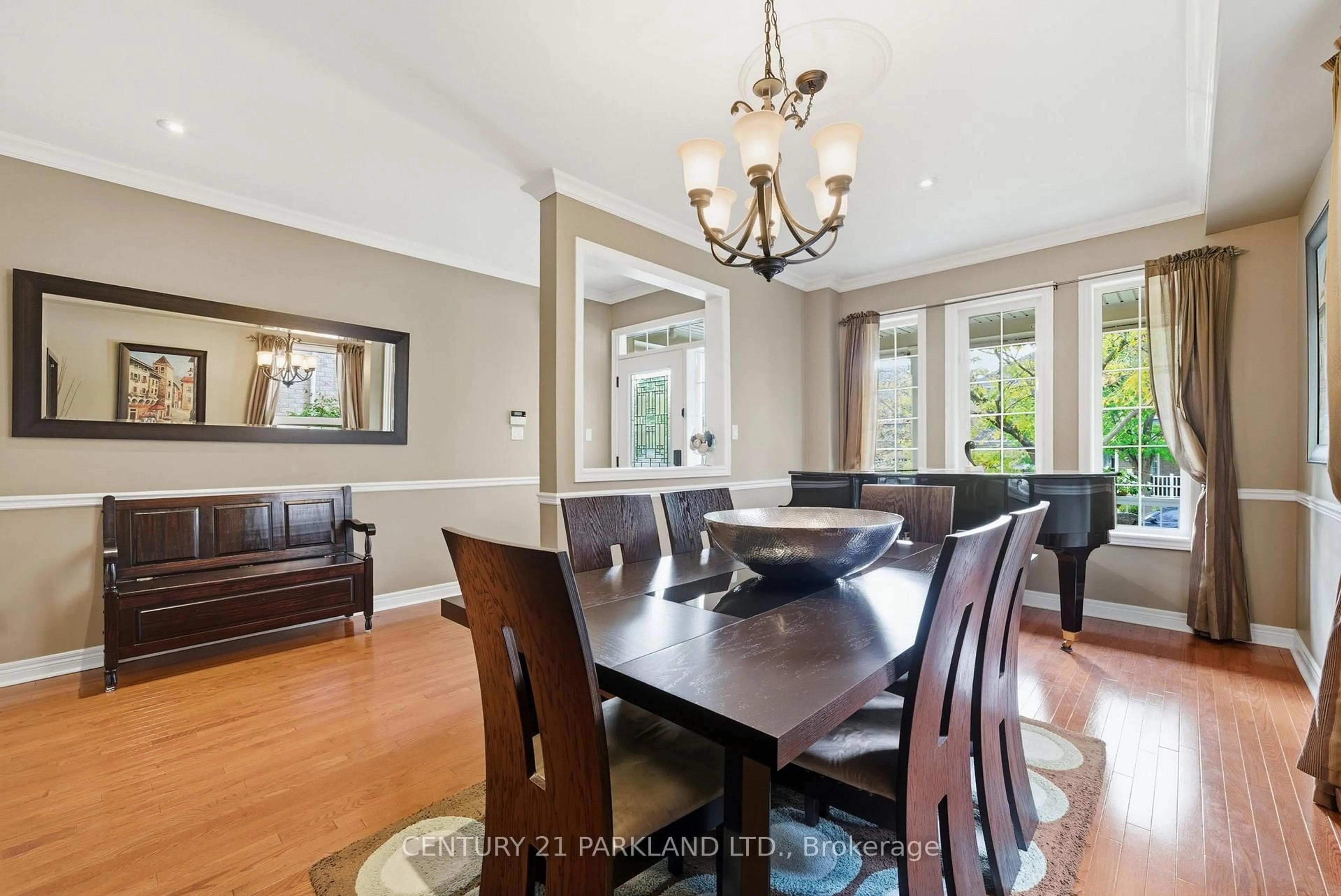 Dining room, unknown for 18 Turnbridge Rd, Aurora Ontario L4G 7R9