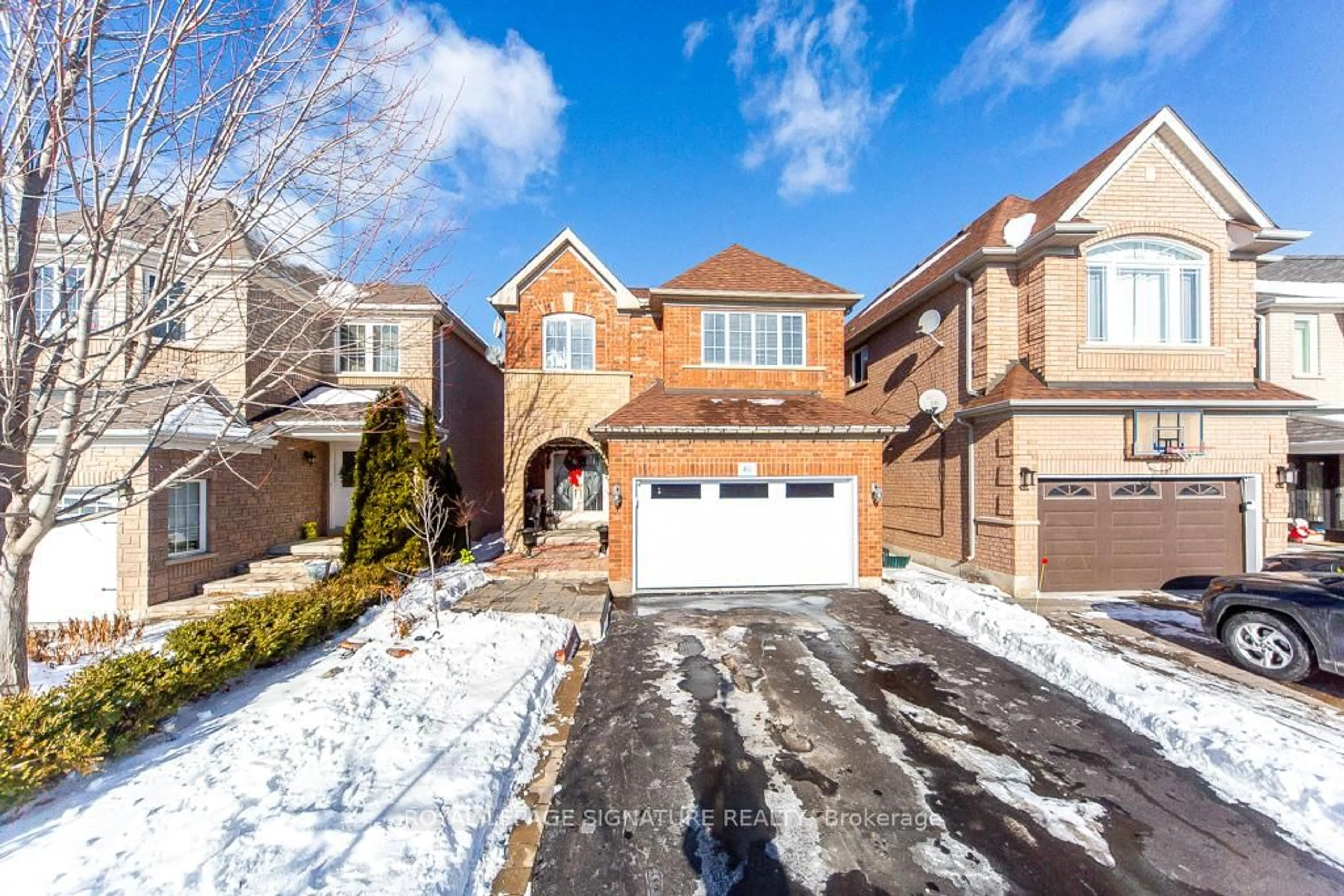 Home with brick exterior material, street for 40 Tuscana Blvd, Vaughan Ontario L4K 5J2