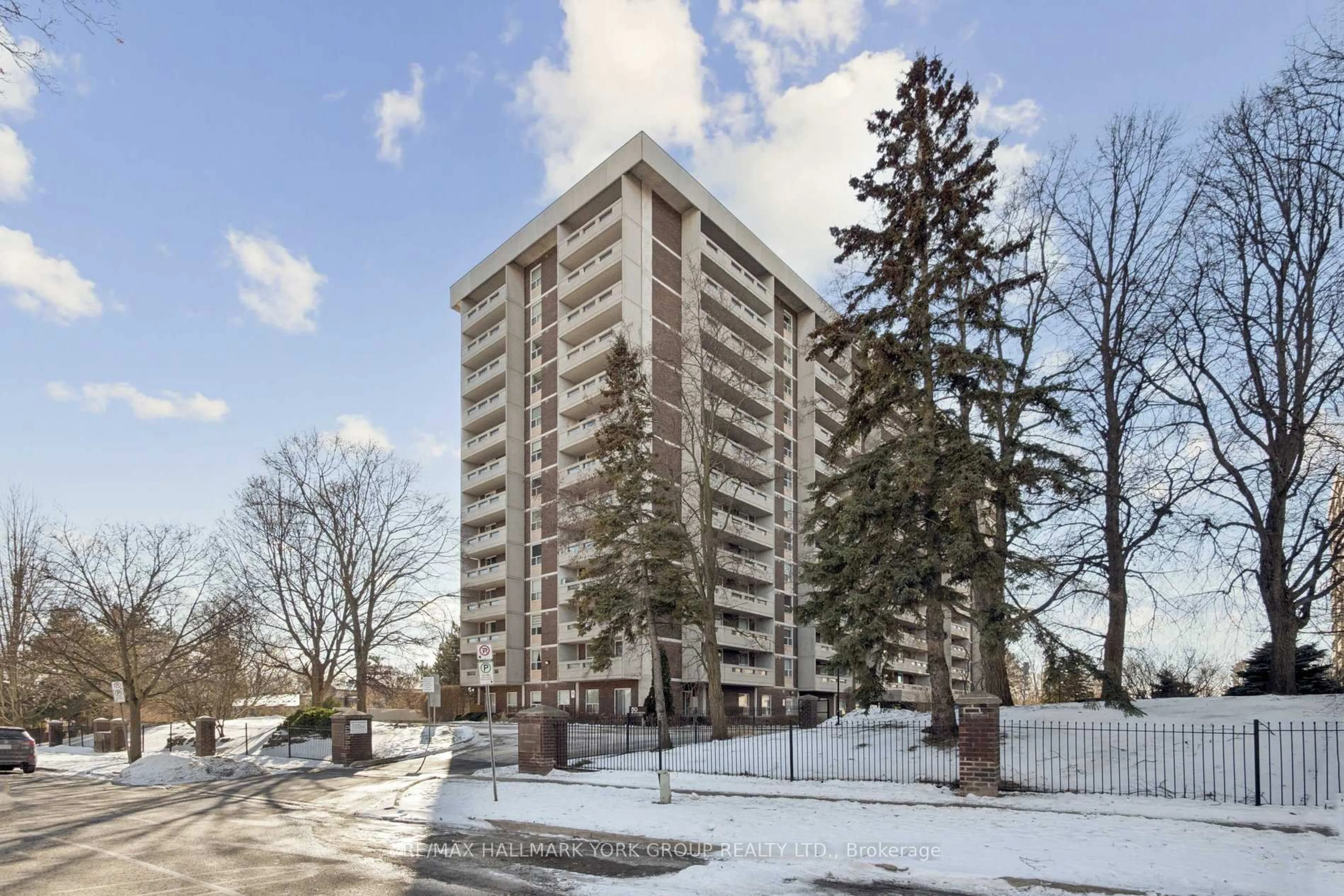 Unknown for 50 Inverlochy Blvd #810, Markham Ontario L3T 4T6