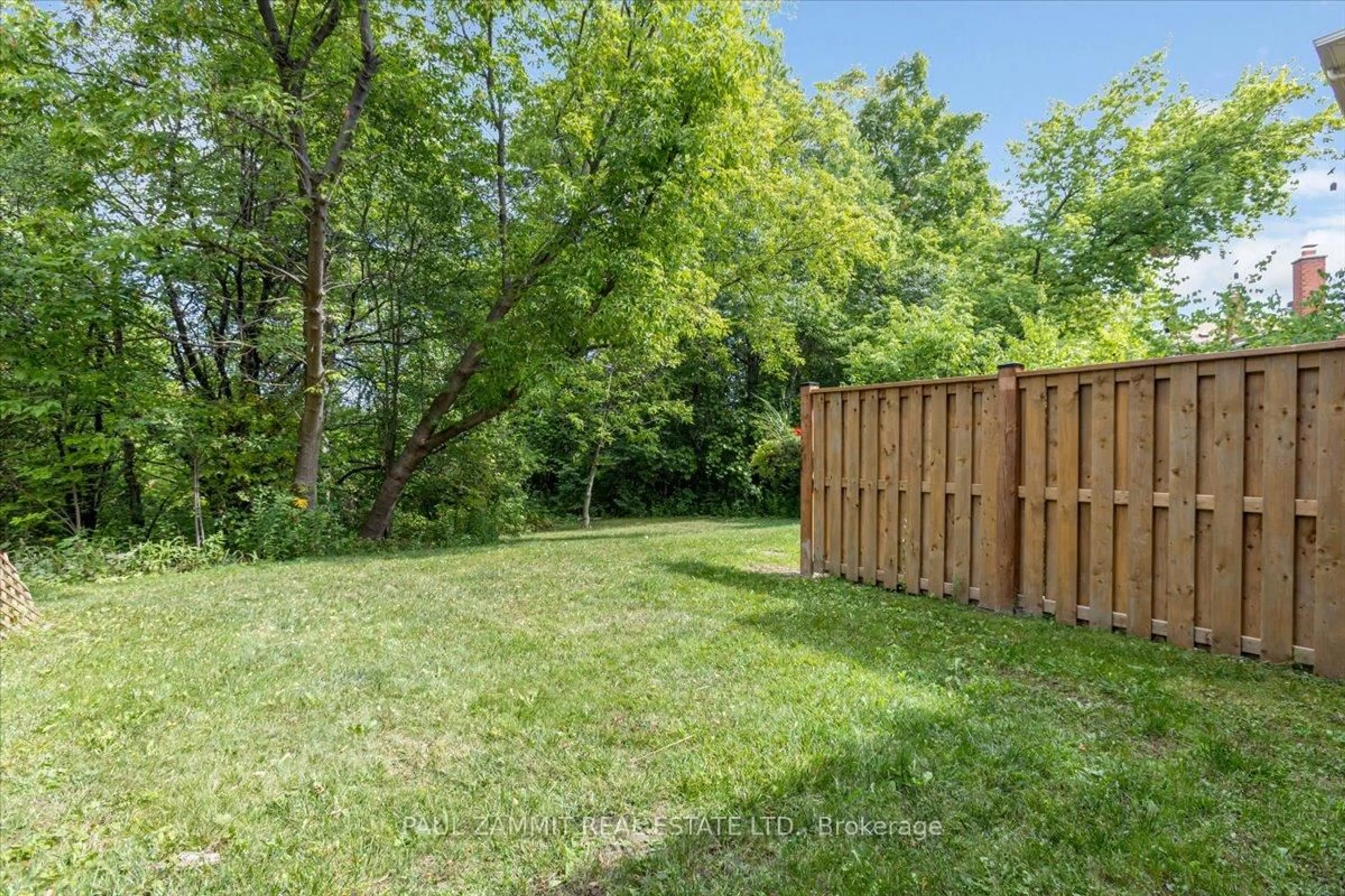 Patio, forest/trees view for 80 McCallum Dr #28, Richmond Hill Ontario L4C 9X5