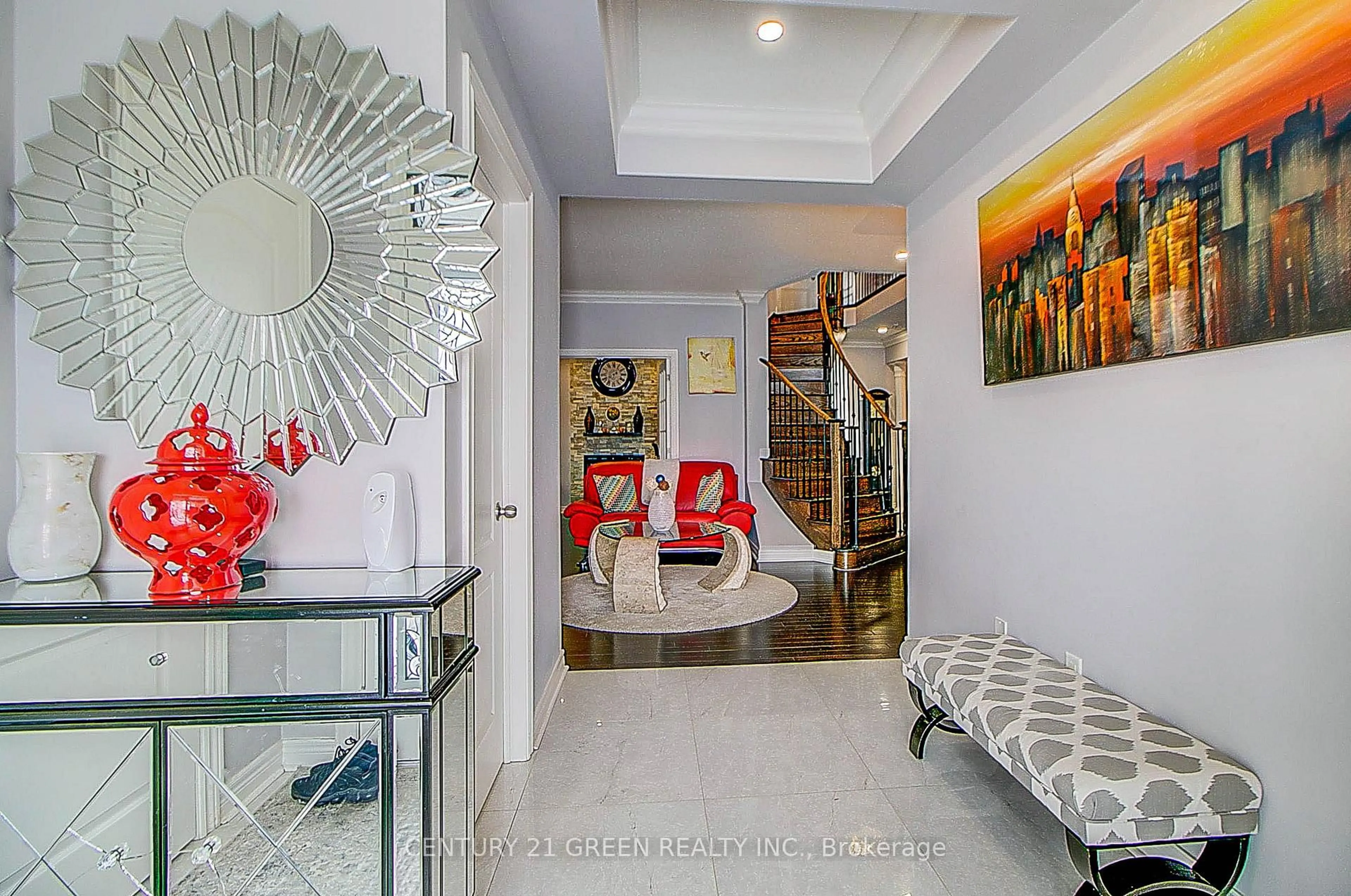 Indoor foyer for 73 Wandering Glider Tr, Bradford West Gwillimbury Ontario L3Z 2A5