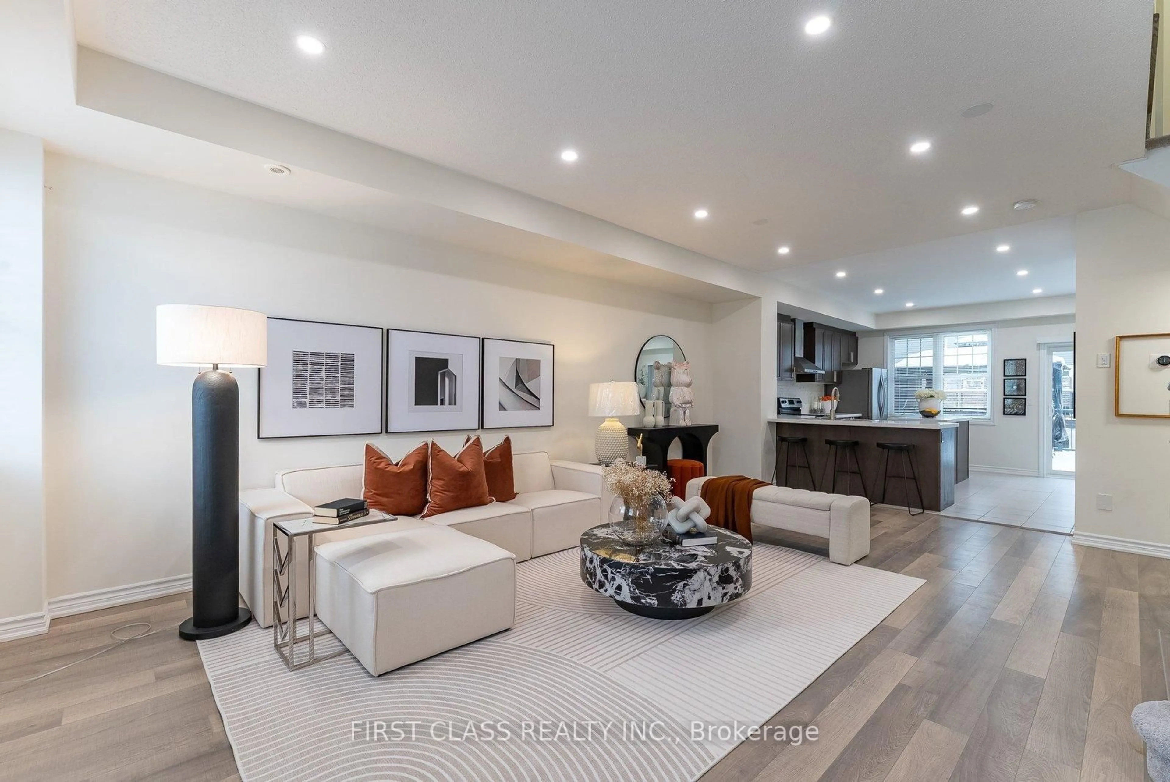 Living room with furniture, unknown for 106 Baker Hill Blvd, Whitchurch-Stouffville Ontario L4A 1Y4