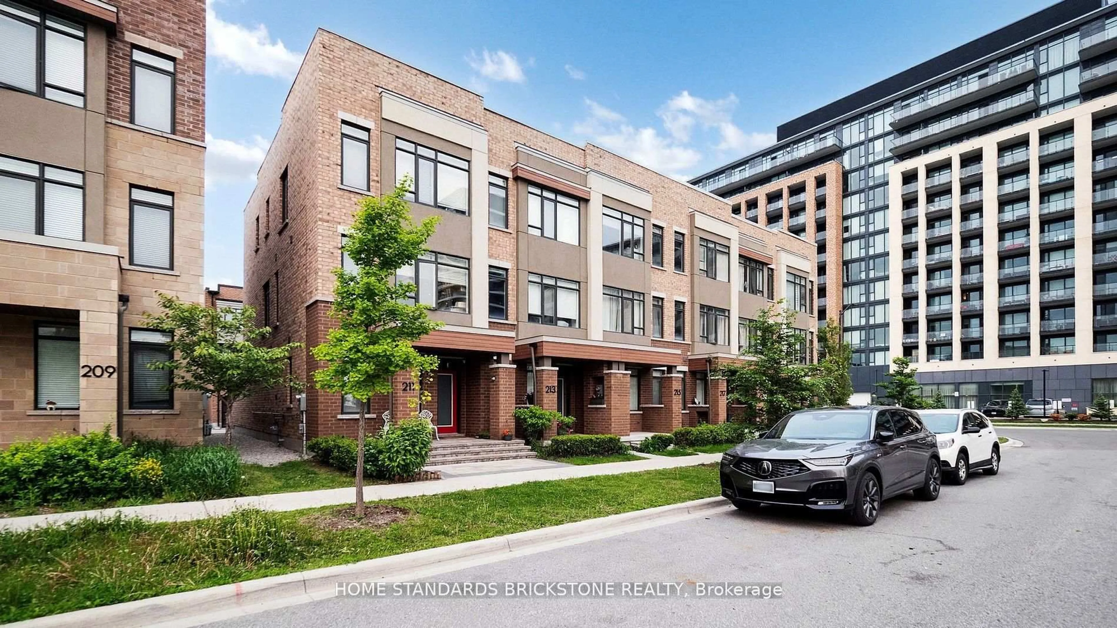 Home with brick exterior material, street for 215 Salterton Circ, Vaughan Ontario L6A 4Z2