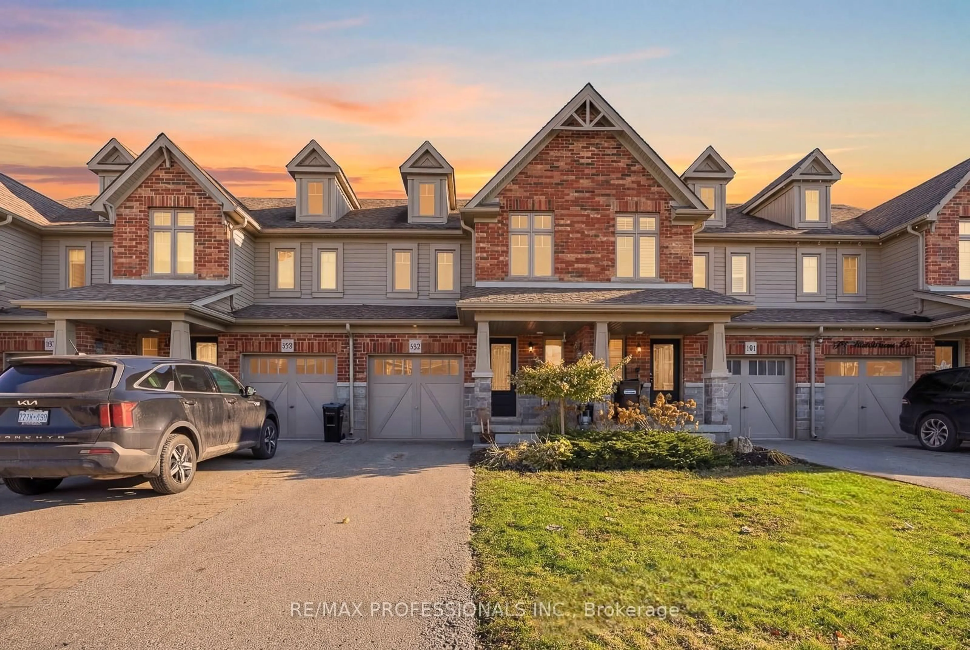 Home with brick exterior material, street for 183 Hutchinson Dr, New Tecumseth Ontario L9R 1M4